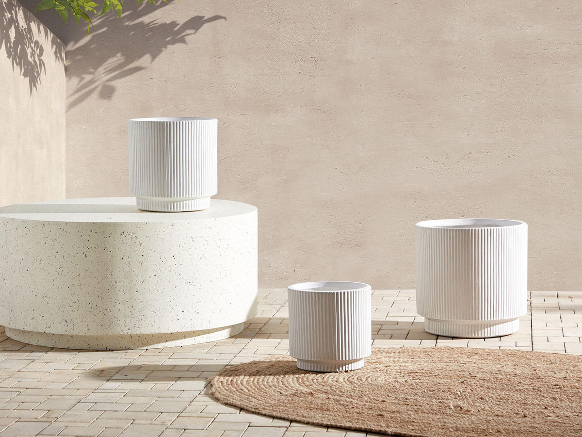 BLUMENTOPF cremeweiß rund 24/24/24 cm Daria - Weiß, Naturmaterialien (24cm) - Beliani