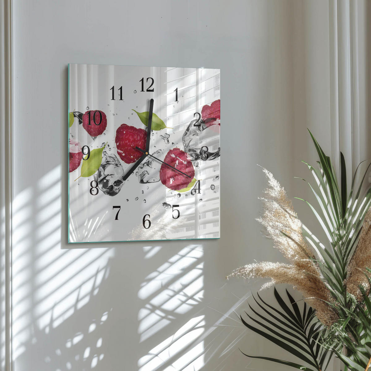 WANDUHR 30x30 cm - Himbeeren - Rot, Glas (30/30/0.4cm) - TULUP
