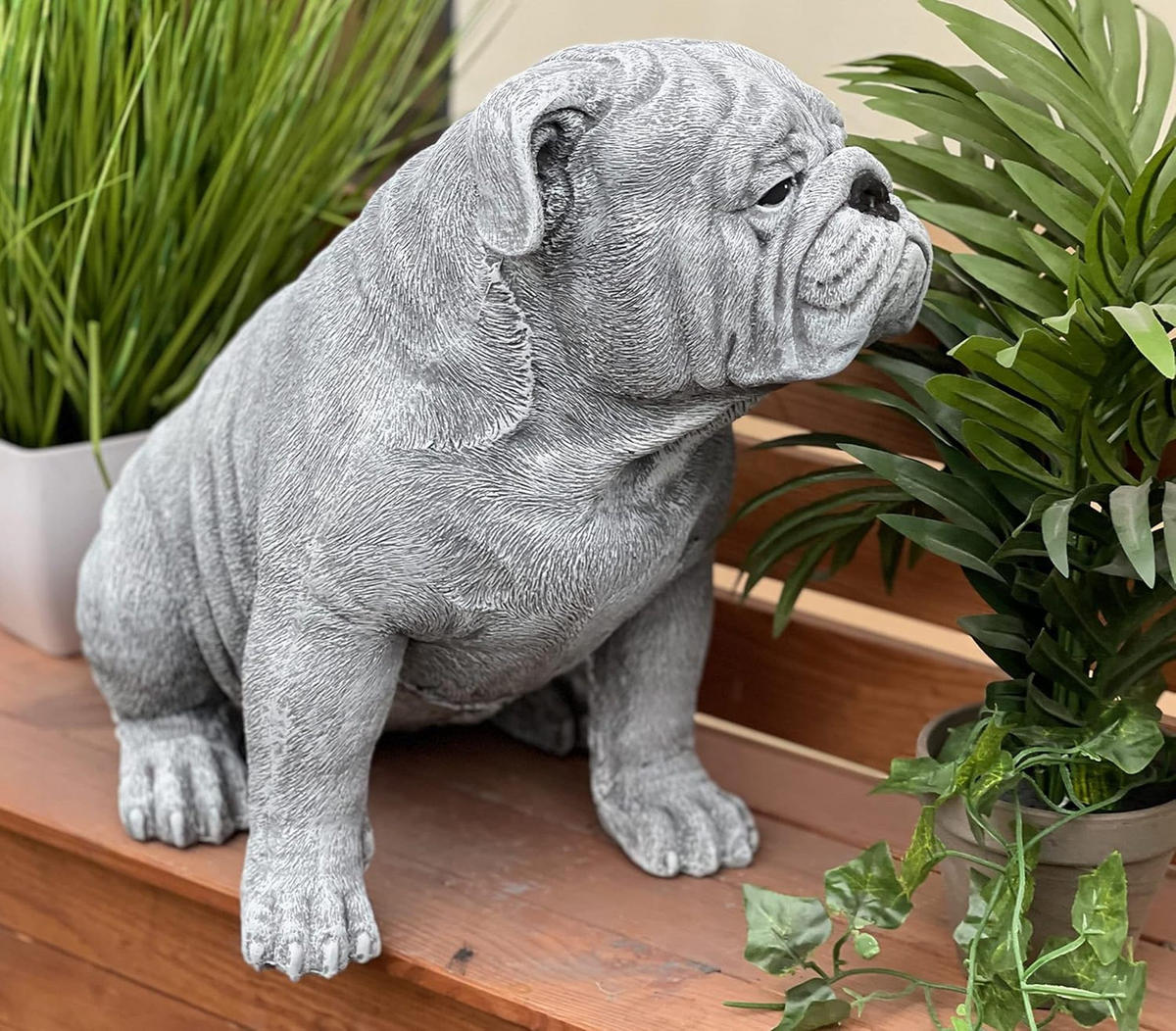 STEINFIGUR Bulldogge Elsa frostsicher Winterfest massiv Steinguss - Grau, Stein (26/37/45cm) - stoneandstyle