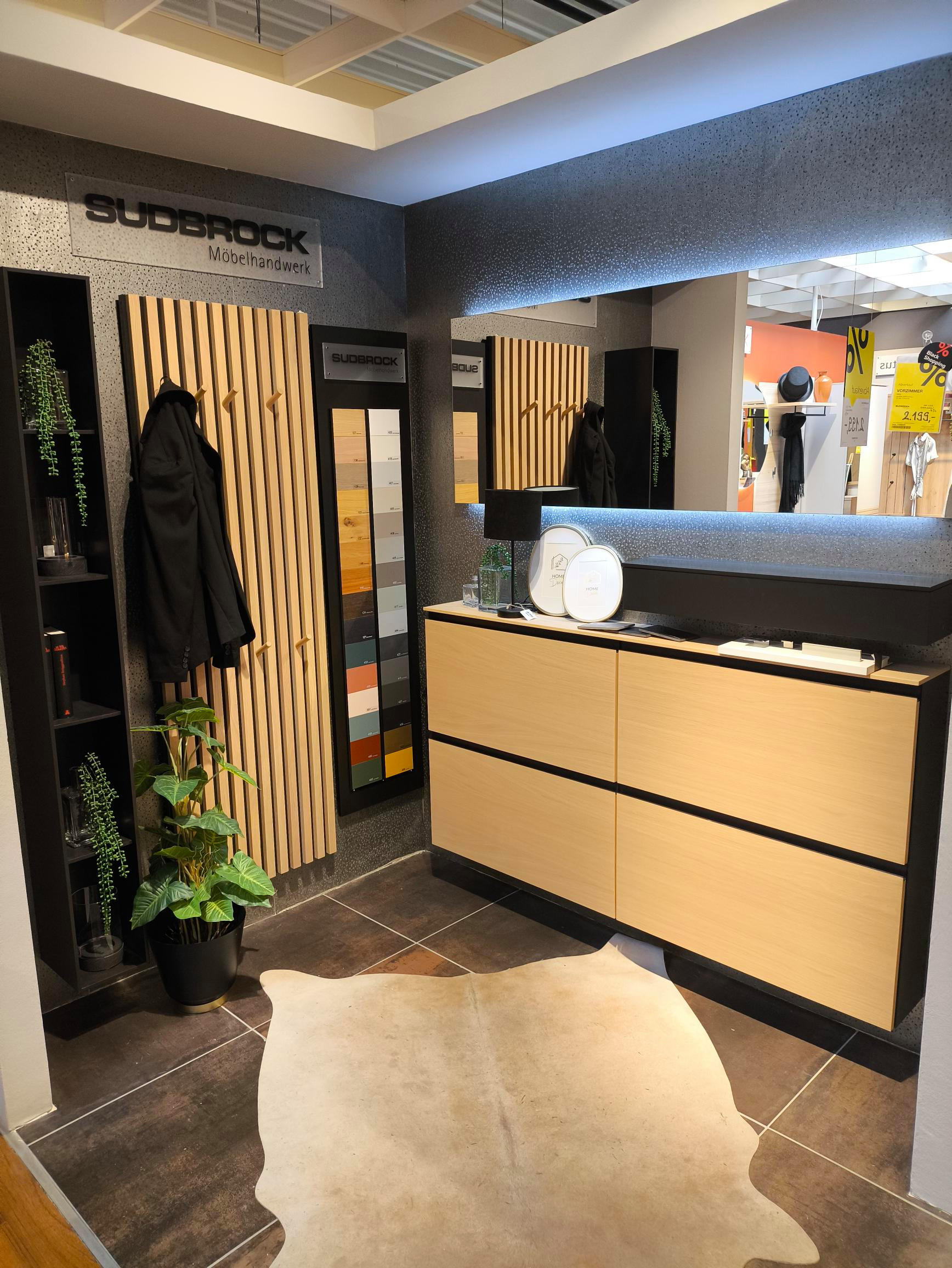 Vorzimmer TANDO - Sudbrock