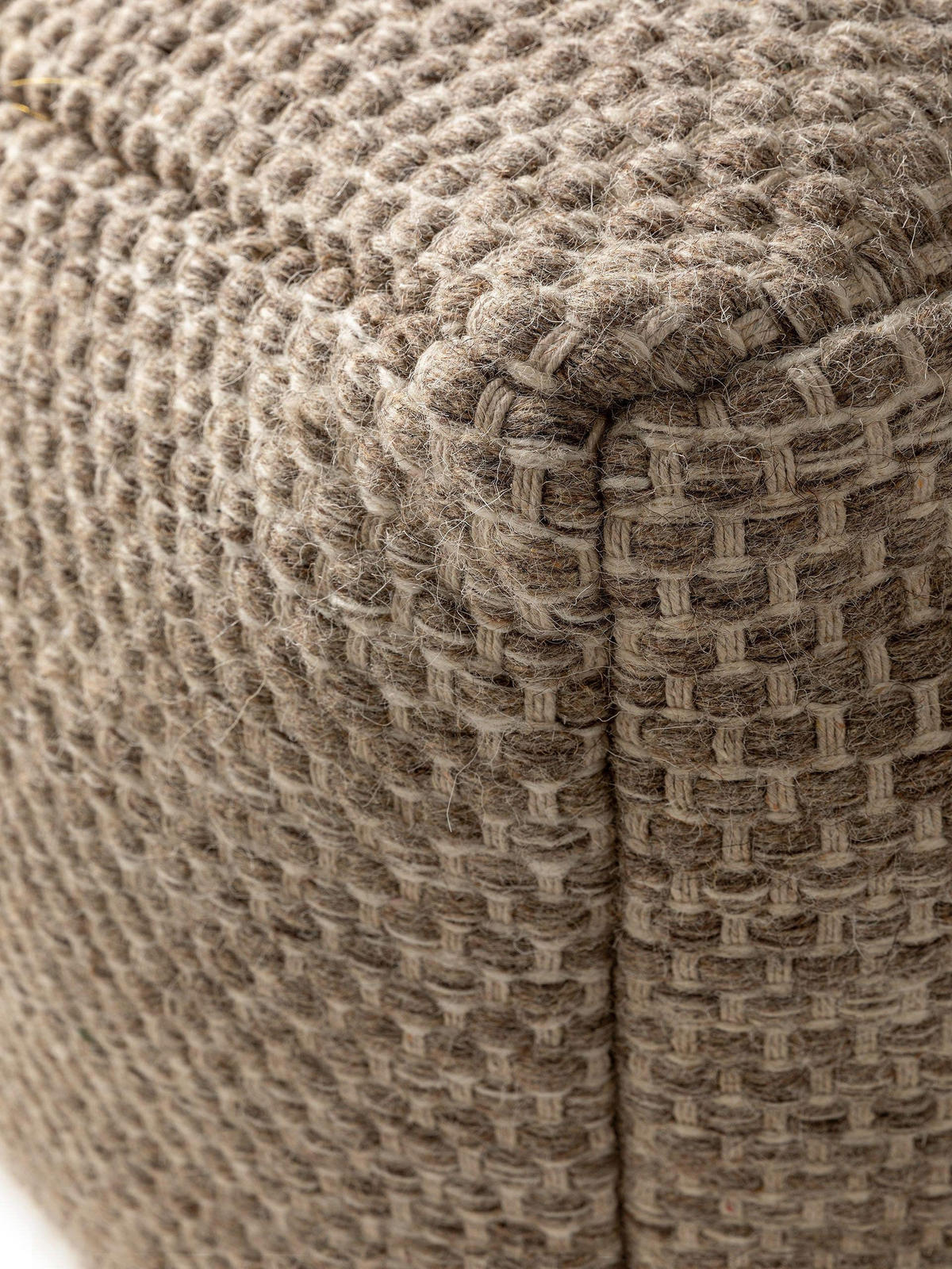 WOLL-POUF handgefertigt Rocco Taupe 45x45x45 cm - Taupe, Textil (45/45/45cm) - benuta Pure