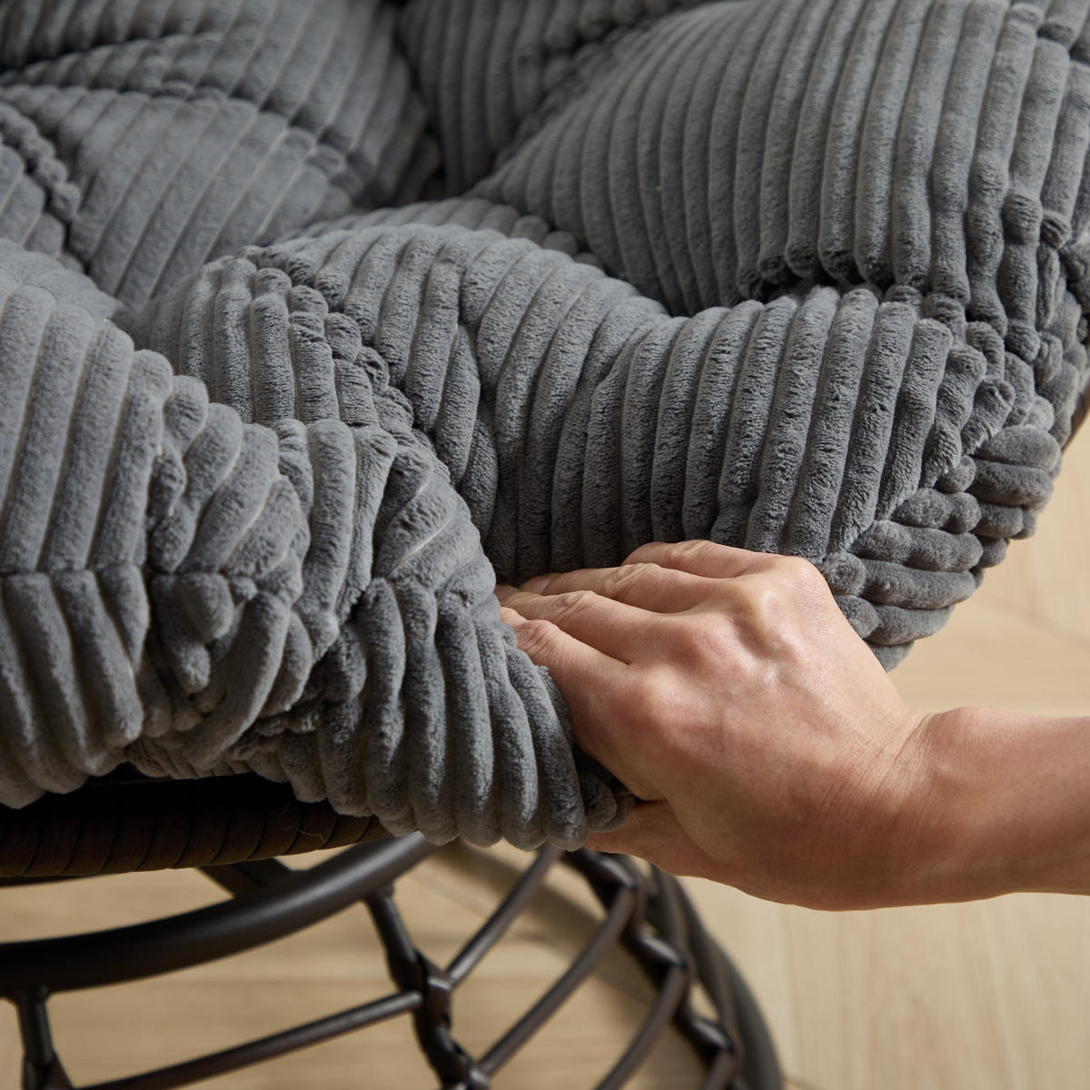 GARTEN-RELAXSESSEL Papasansessel, 360° drehbar,Rattan, Grau - Hellgrau, Metall (60/67/92cm) - LVHOM