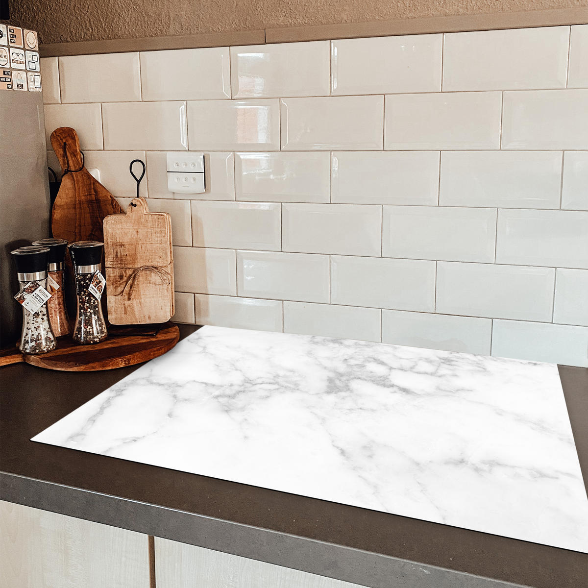 HERDABDECKPLATTE Marmor - Grau - Weiß - Strukturierter Marmor 77x51 cm - Weiß, Kunststoff (77/0.2/51cm) - MuchoWow