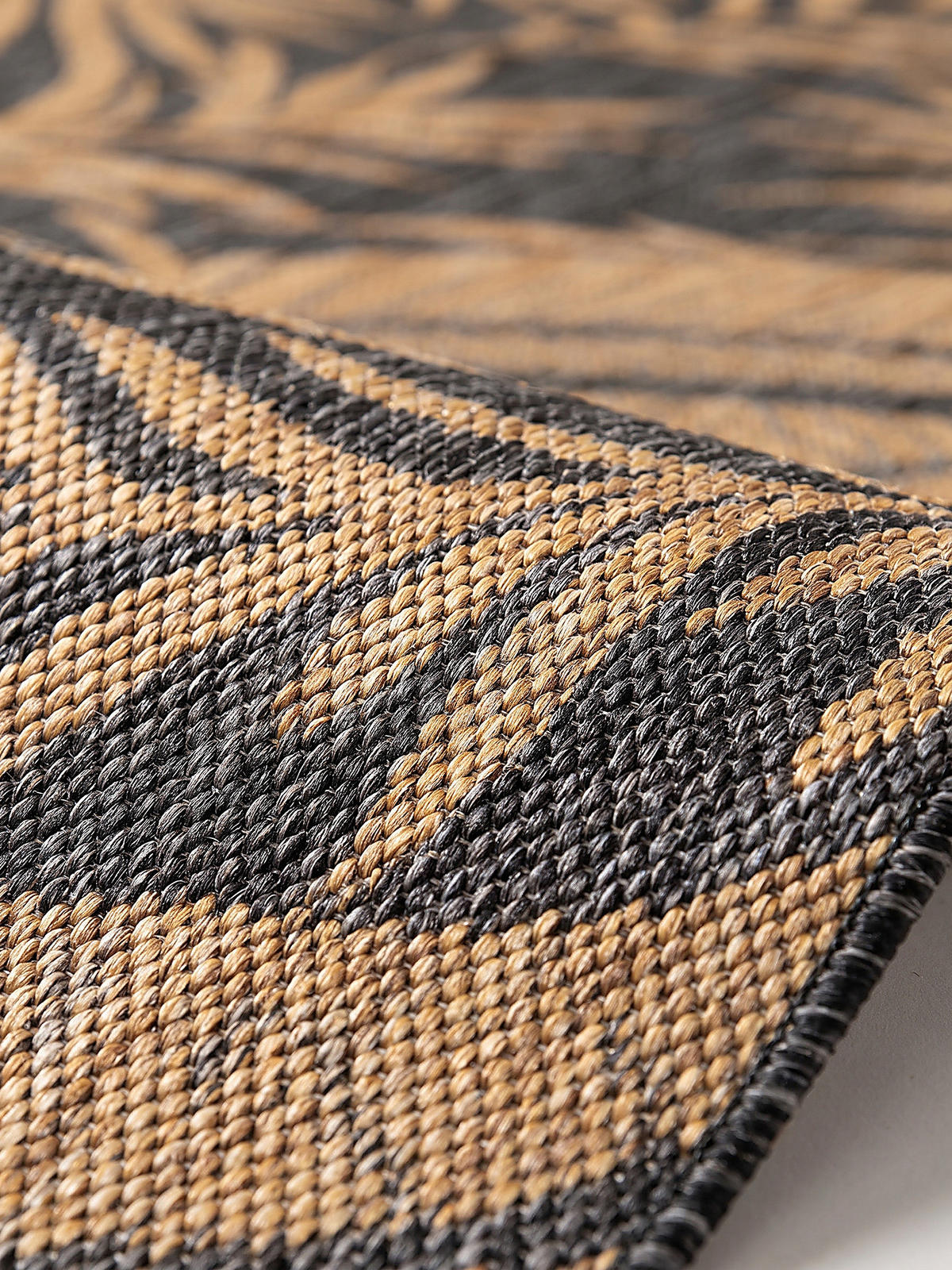 TEPPICH Flachgewebe, Outdoor, Fußbodenheizung-geeignet, mit Blattmotiv, VIGOLENO in Schwarz-Beige, 240 x 340 cm - Schwarz, Textil (240/340cm) - KADIMA DESIGN