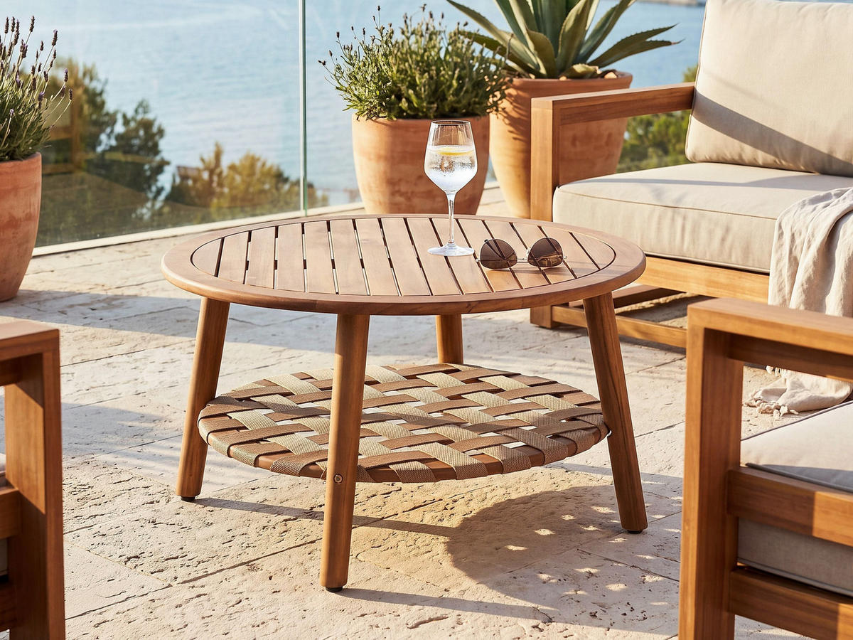 OUTDOOR-COUCHTISCH mit Ablage 80/80 cm Akazienholz Braun Milzano - Braun, Holz (80/80/45cm) - Beliani