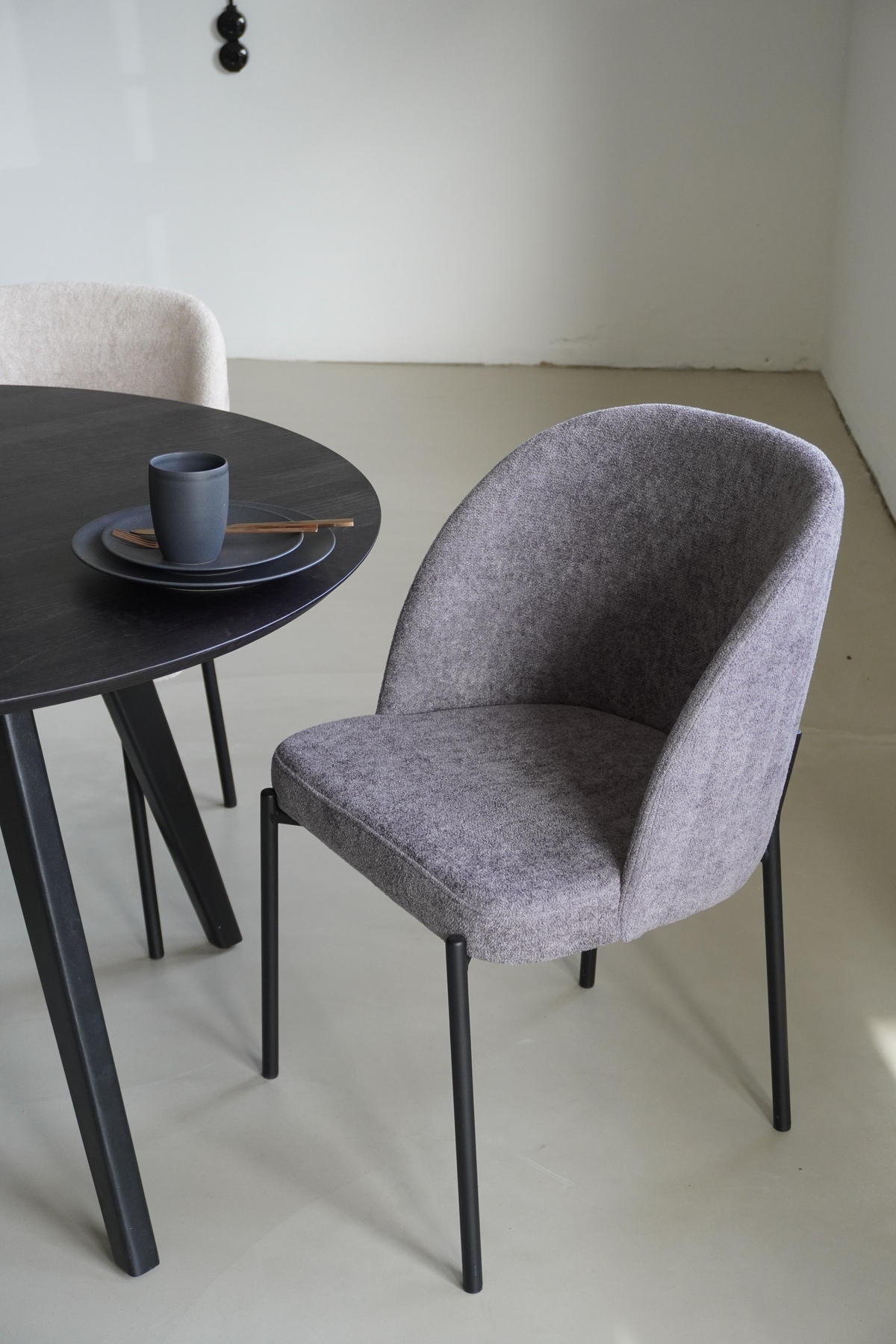 STUHL Kris bouclé grau - Schwarz/Grau, Textil/Metall (53/84/53cm) - INKA furniture