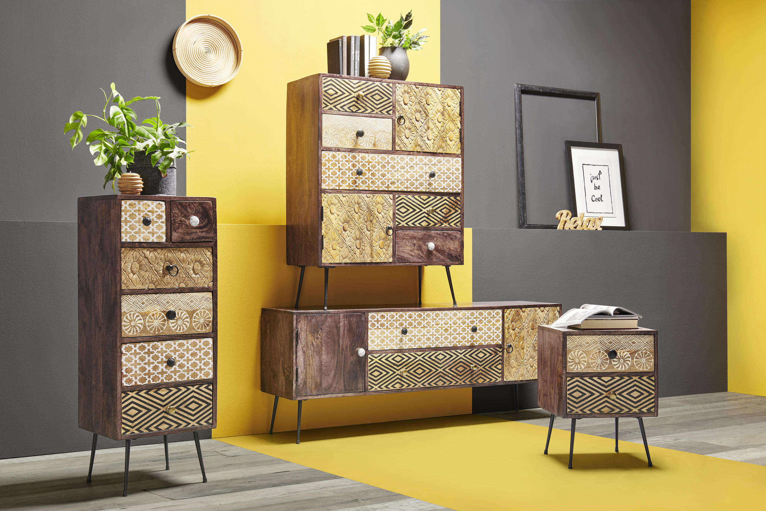 Retro komody ve stylu patchwork