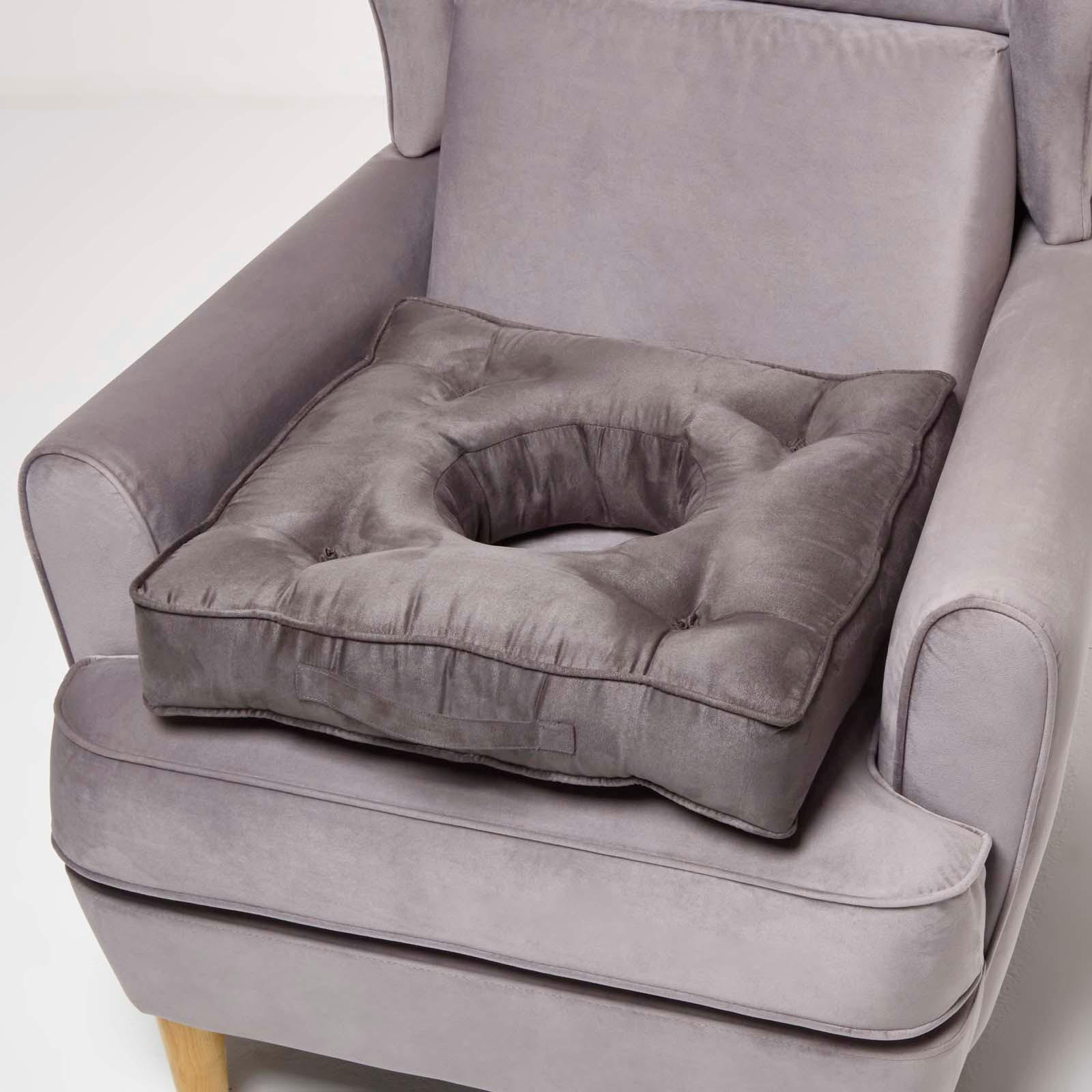 SITZKISSEN mit Aussparung grau 50/50/10 cm – Entlastungskissen, Velours - Grau, Textil (50/50/10cm) - Homescapes