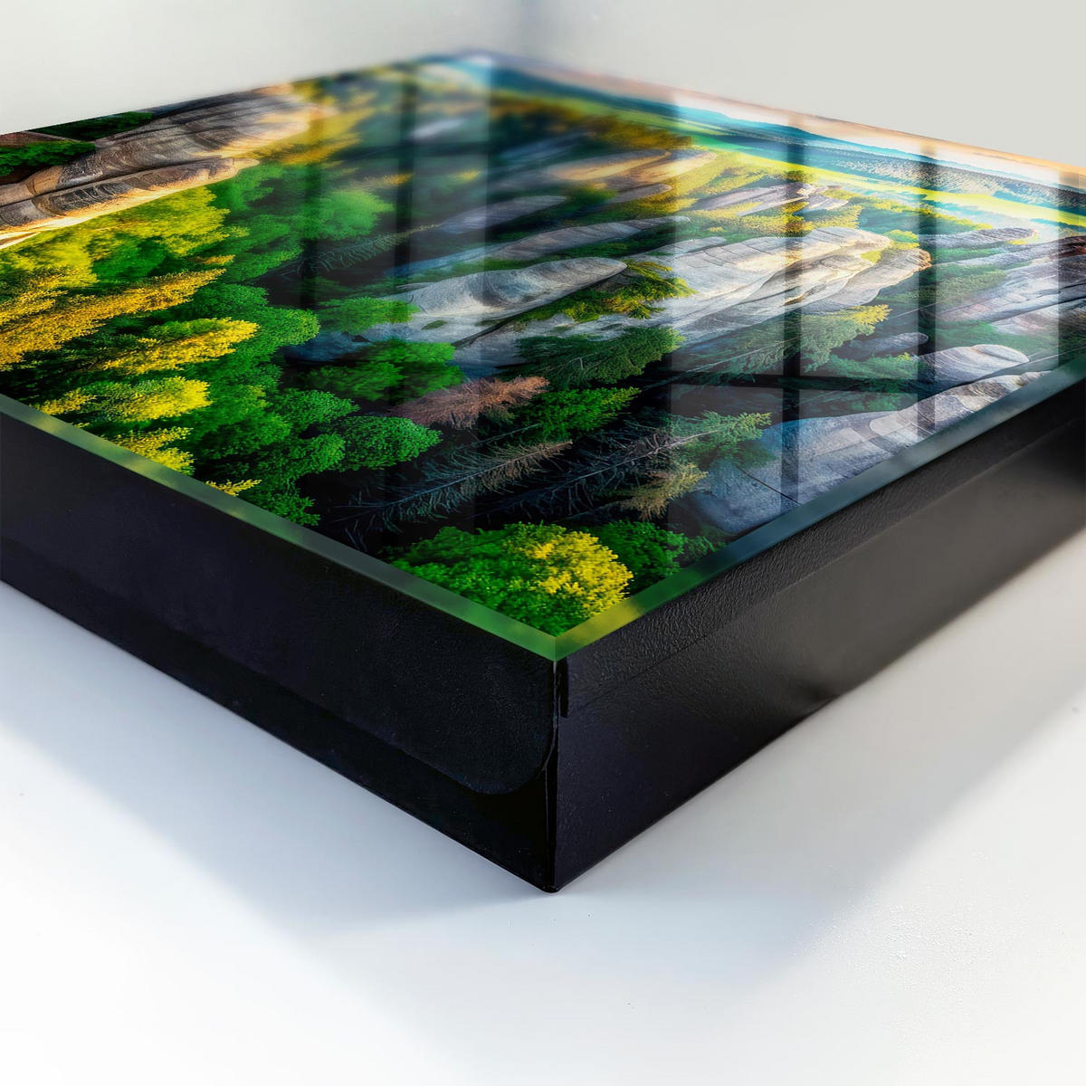 SCHLÜSSELBOX Schwarz 30x30 cm- Türöffnung nach rechts - Felsen und Wald - Grün, Metall (30/30/5cm) - TULUP