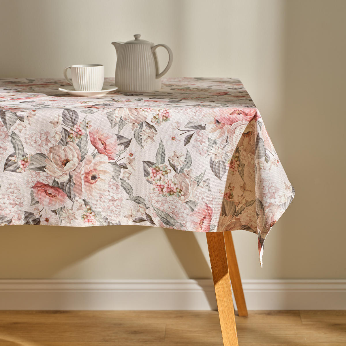 TISCHDECKE Amorette 140x220 cm, Rosa - Rosa, Textil (220/140/1cm) - home&you