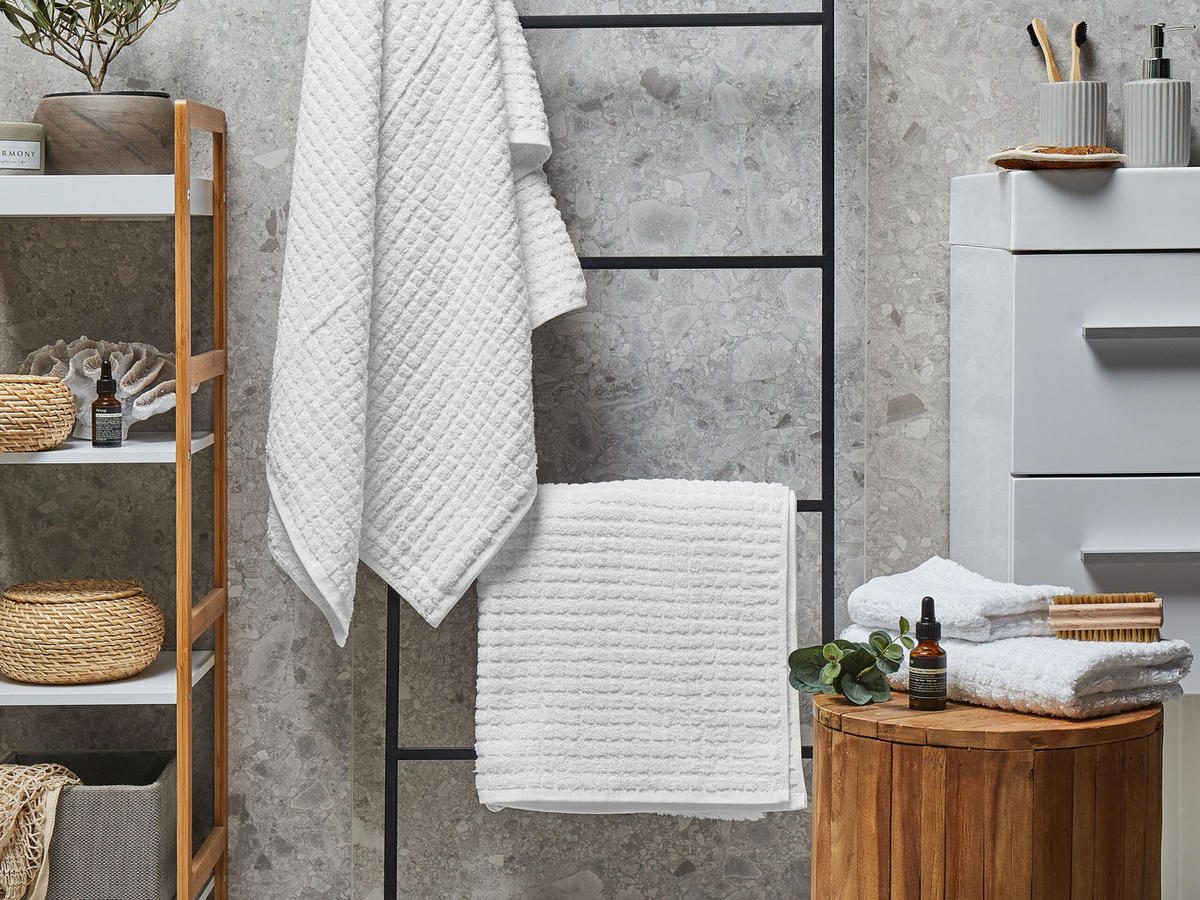 BADEHANDTUCH 4-teilig Weiß Atai - Weiß, Textil (70/140cm) - Beliani