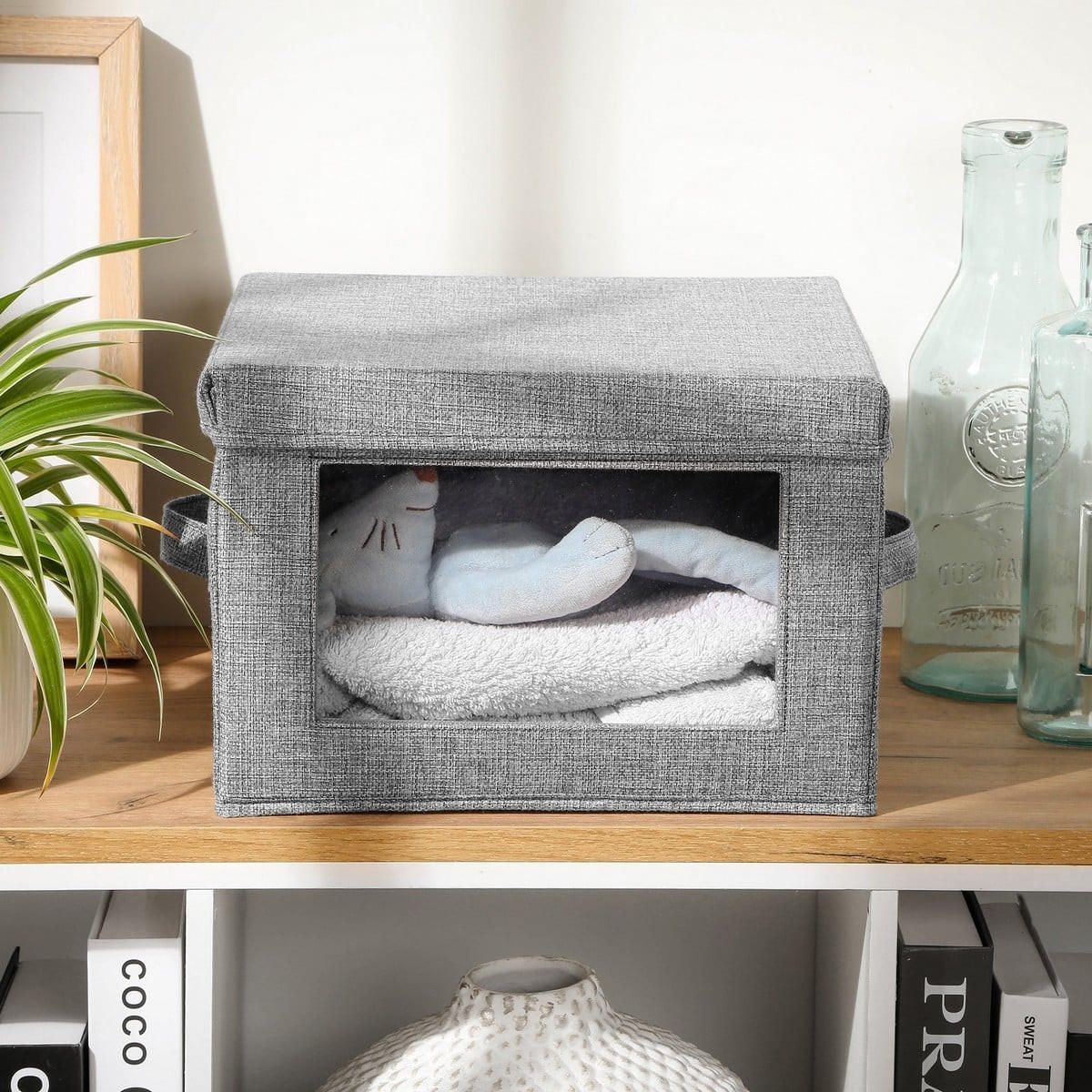 AUFBEWAHRUNGSBOX aus stoff mit leinenoptik grau mit transparentem fenster - 30/30/20 cm - Grau, Textil (32/30/20cm) - Calicosy