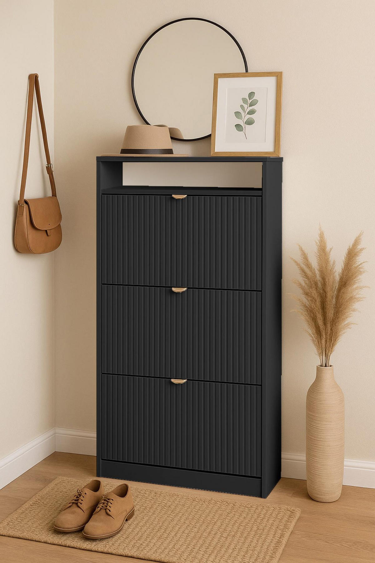 SCHUHSCHRANK Mia, Schwarz mit goldenem Griff - Goldfarben/Schwarz, Holzwerkstoff (60/125/24cm) - Bettso