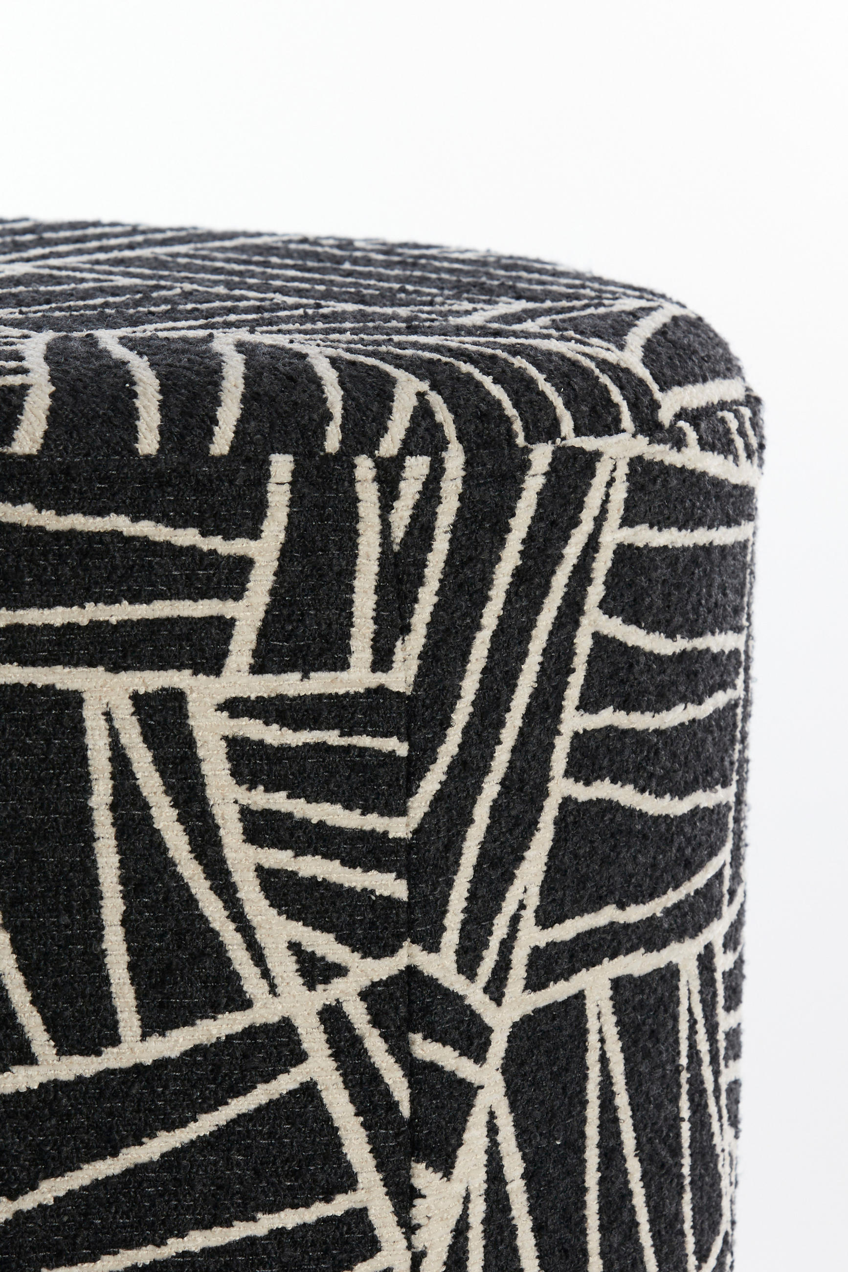 SITZPOUF Davonte Schwarz Ø40/44 cm - Schwarz, Textil (40/44/40cm) - Light & Living