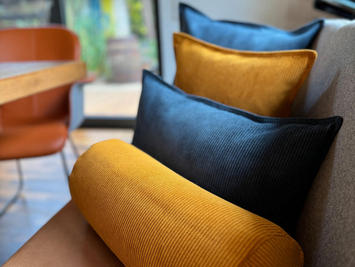 KISSENHÜLLE HYggelig No.1 nord-blau Cord-Samt 50/50 cm - Blau, Textil (50/50cm) - beties Heimtextil
