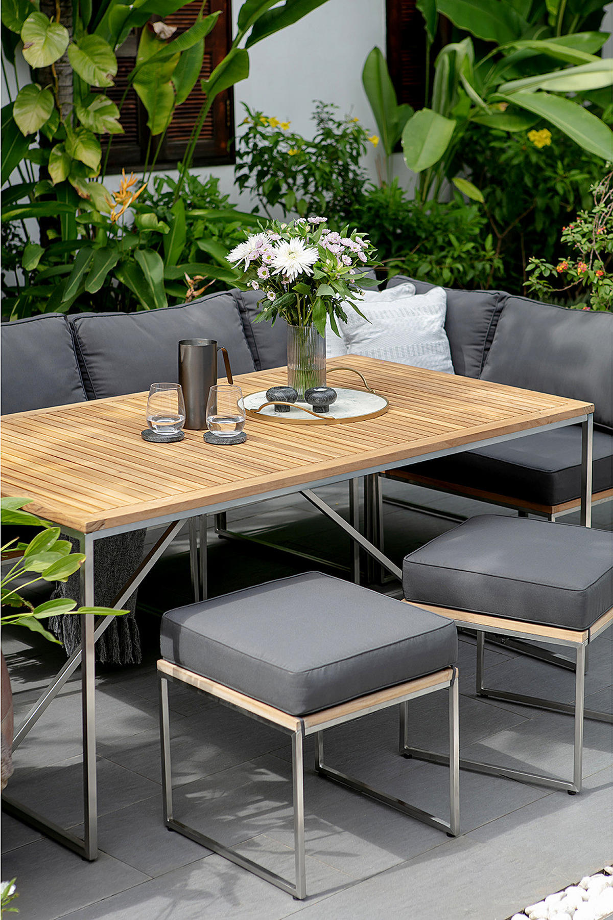 GARTENECKBANKGRUPPE - Webstoff / Teak massiv - Grau / Braun - 9-teilig - Hellgrau, Holz/Textil - home24