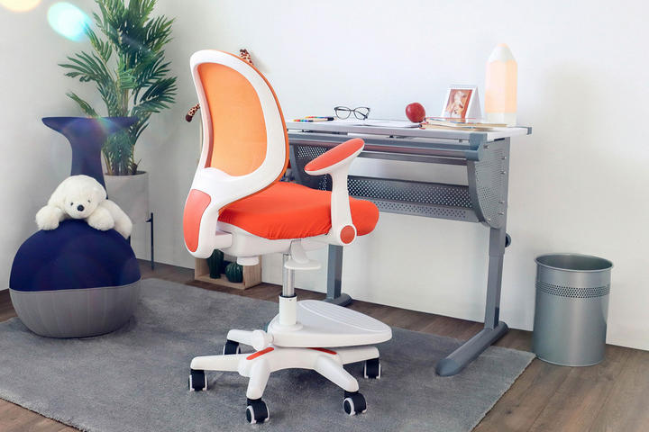 Detské otočné stoličky