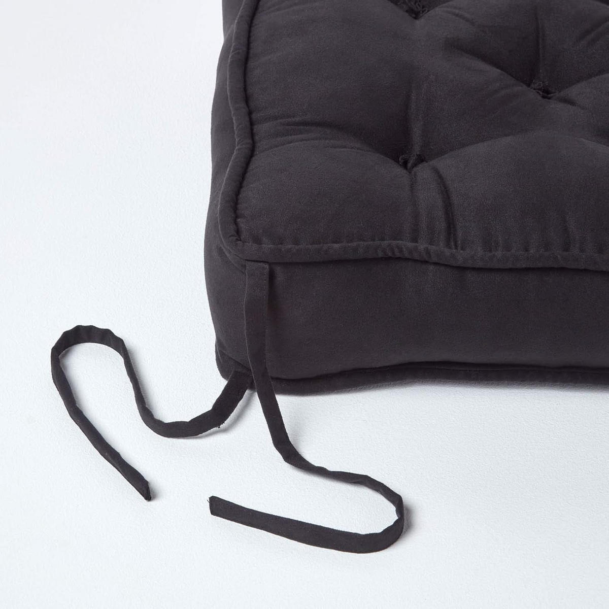SITZKISSEN schwarz 40/40/10 cm – Stuhlkissen Velours - Schwarz, Textil (40/40/10cm) - Homescapes