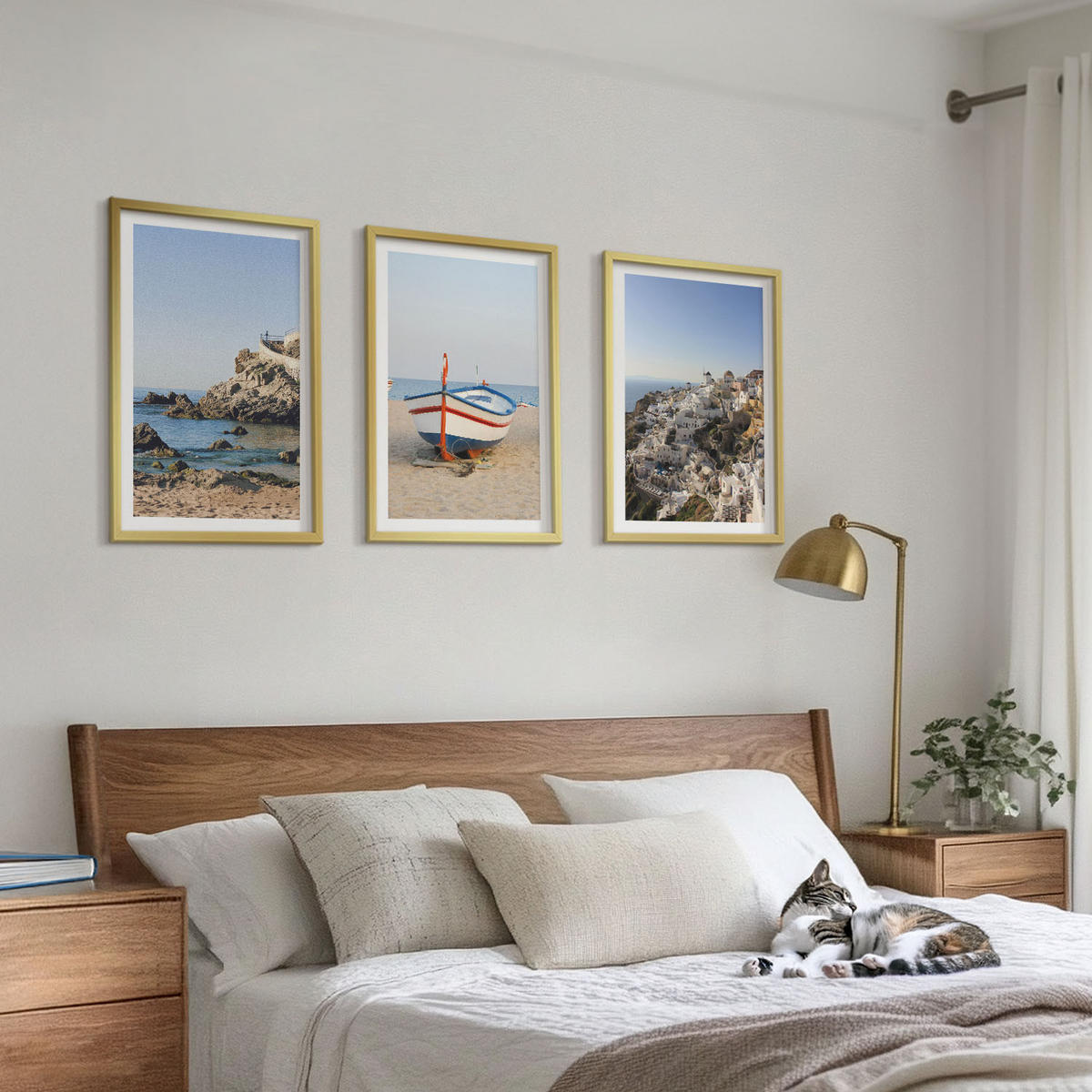 WANDBILDER 3er Set - 40x60 cm Goldrahmen - Ansichten von Griechenland mit einem Boot und Häusern - Goldfarben, Kunststoff (40/60cm) - ArtPrintCave