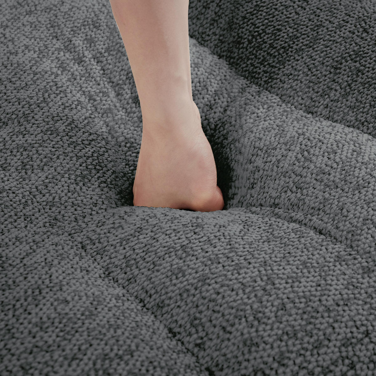 SOFA 210/165/79 cm in Grau aus granuliertem Fleece mit Ottoman - Grau, Textil (165/79/210cm) - Flora Grace