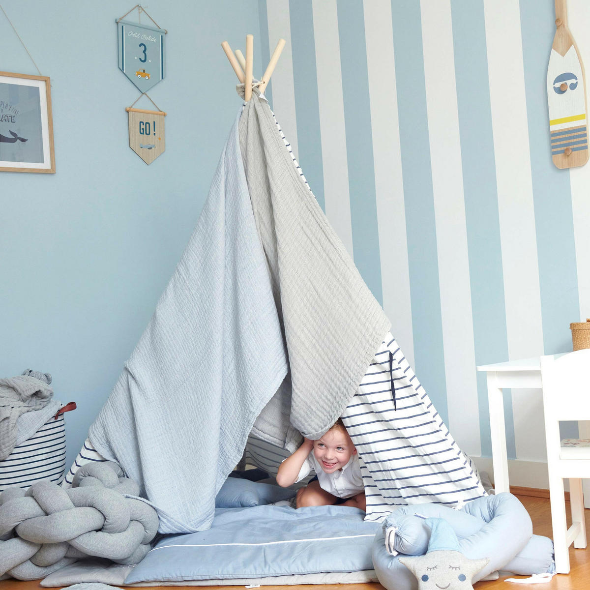 MUSSELINDECKE Grau Large - Grau, Textil (90/120cm) - nordic coast company