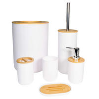 BADEZIMMER ZUBEHÖR SET (6-tlg.) mit Zahnputzbecher Seifenschale Seifenspender Toilettenbürste - Weiß, Naturmaterialien (19.5/26/19.5cm) - Intirilife