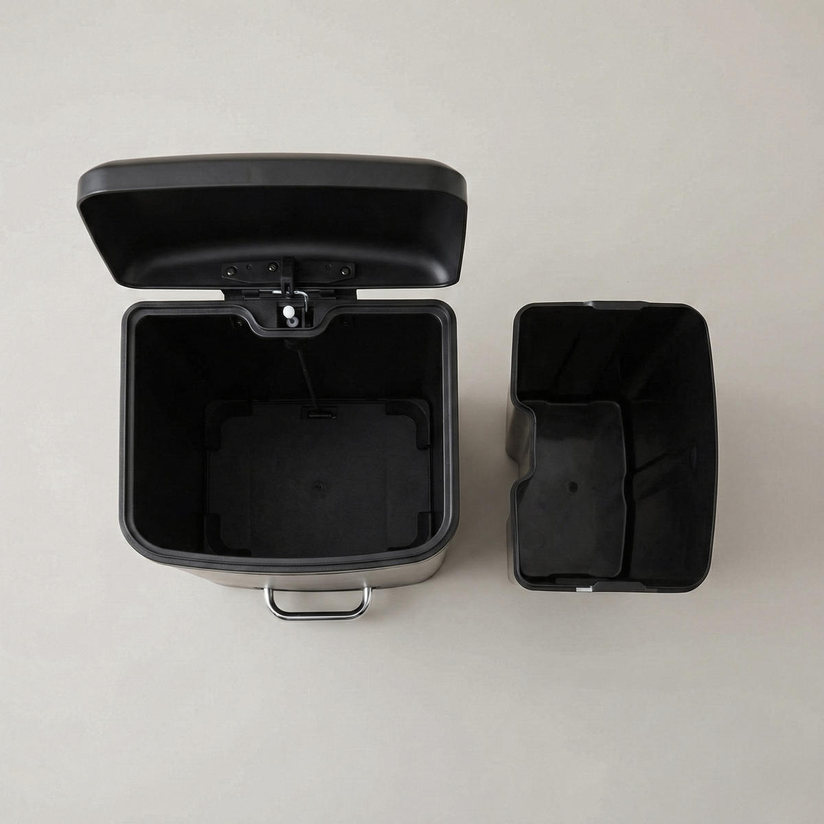 MÜLLBEHÄLTER mit Pedal Osni 20 l 29/30/53 cm - Schwarz, Metall (30/53/29cm) - NUXIO