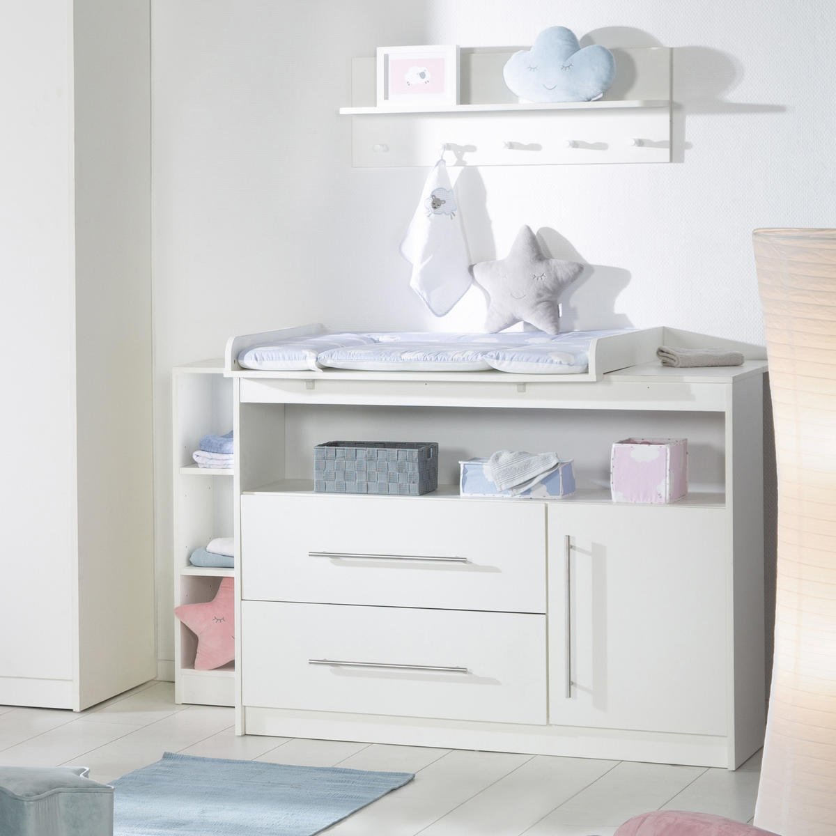 BABYZIMMER-SET Maren, mit schmaler Wickelkommode, 3-teilig - Weiß, Holzwerkstoff (76/80/142cm) - Roba