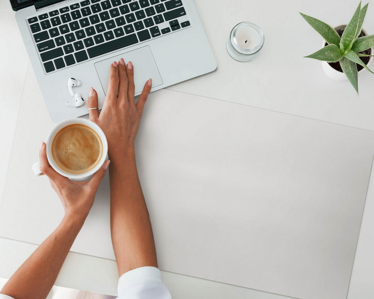 SCHREIBTISCHUNTERLAGE 90x45 cm Grau - Grau, Kunststoff (1.6/90/45cm) - Wallfluent