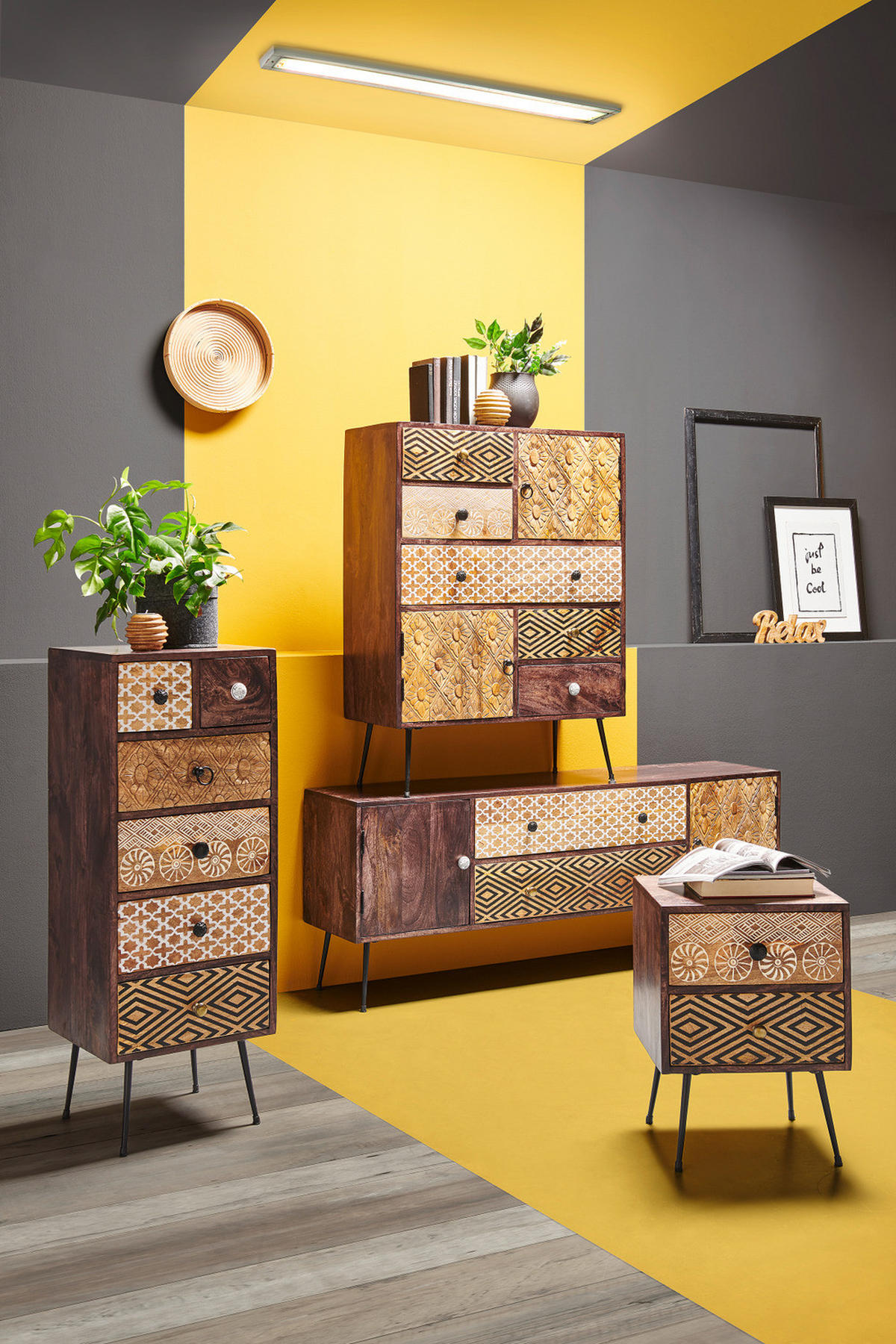 MASSIVE KOMMODE - Beige / Mango - Schwarz/Braun, Holz/Metall (40/108/35cm) - home24