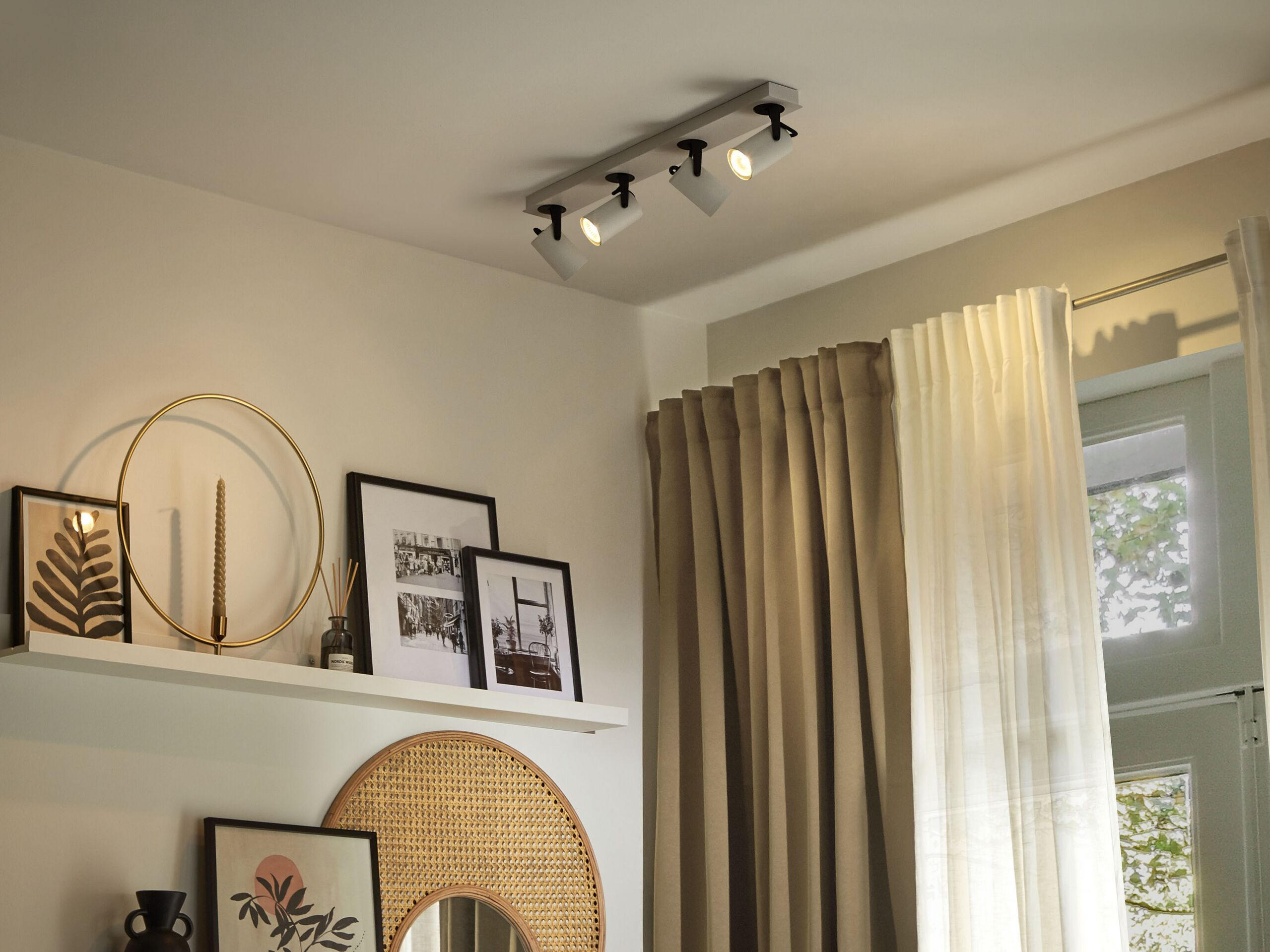 DECKENLEUCHTE Klip 62x7x12 cm - Weiß, Metall (7/62/12cm) - Beliani