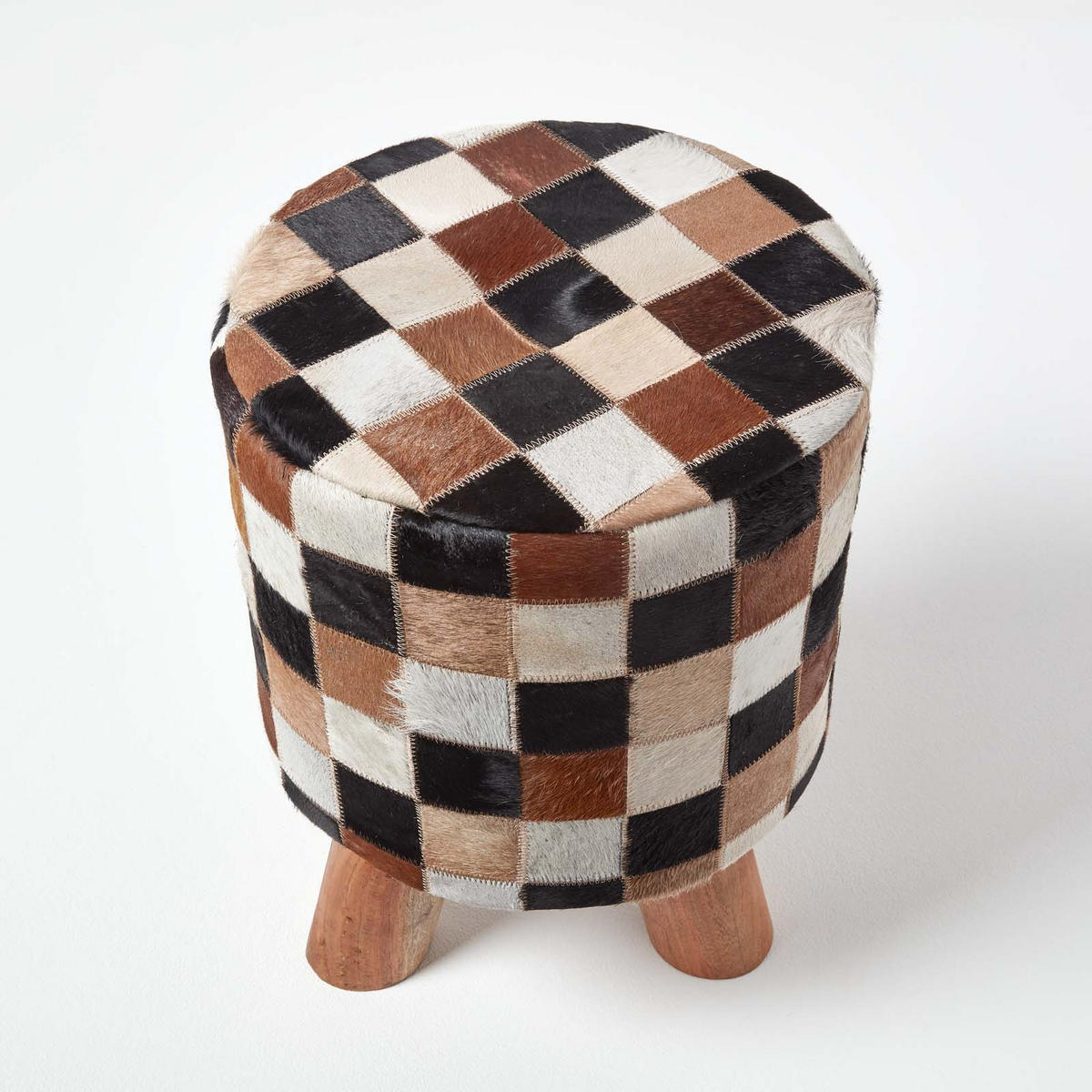 PATCHWORK-HOCKER Fell mit Holzbeinen, 32/32/42 cm - Braun, Leder (32/42/32cm) - Homescapes