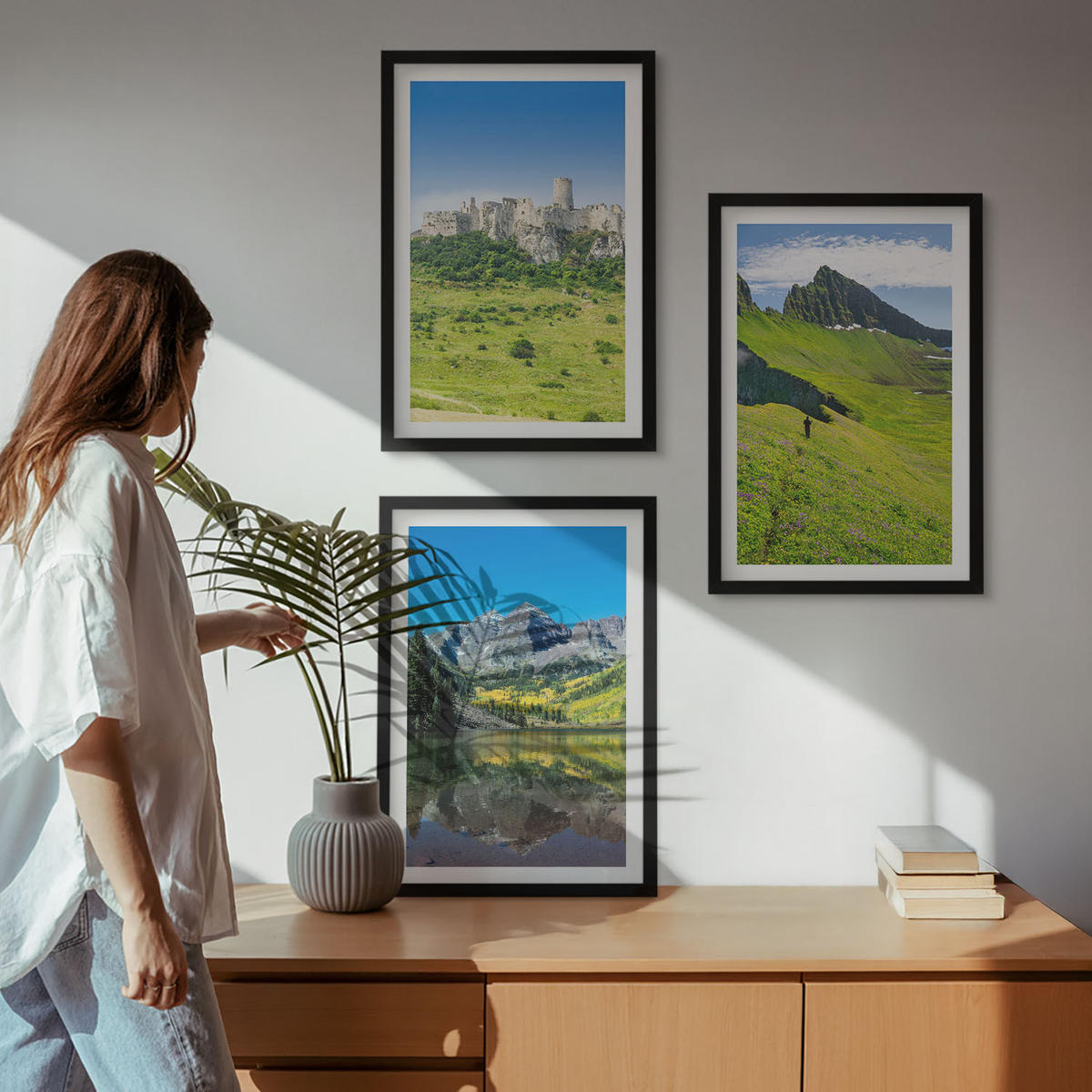 WANDBILDER 3er-Set - 40x60 cm Schwarzer Rahmen - Grüne Hügel mit einer Burg - Schwarz, Kunststoff (40/60cm) - ArtPrintCave
