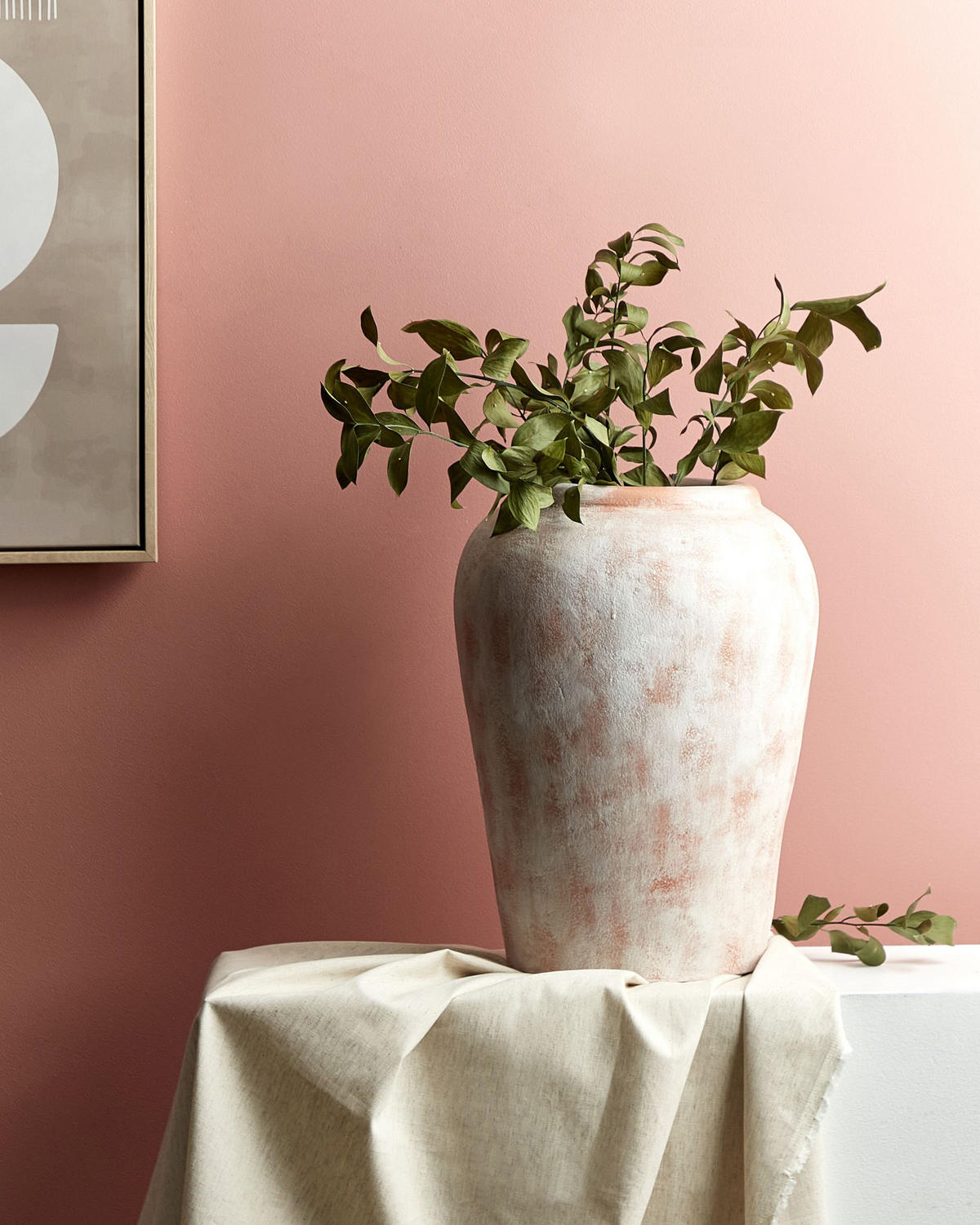 DEKOVASE Terrakotta weiß Miri - Weiß, Stein (42cm) - Beliani