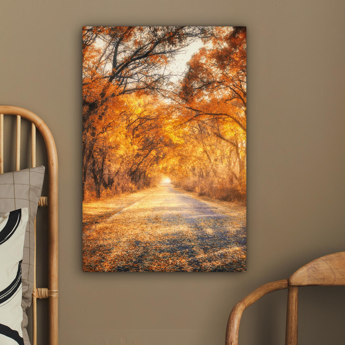 LEINWANDBILD Wald - Herbst - Bäume - Waldweg - Natur 40x60 cm - Bernsteinfarben, Textil (40/60cm) - MuchoWow