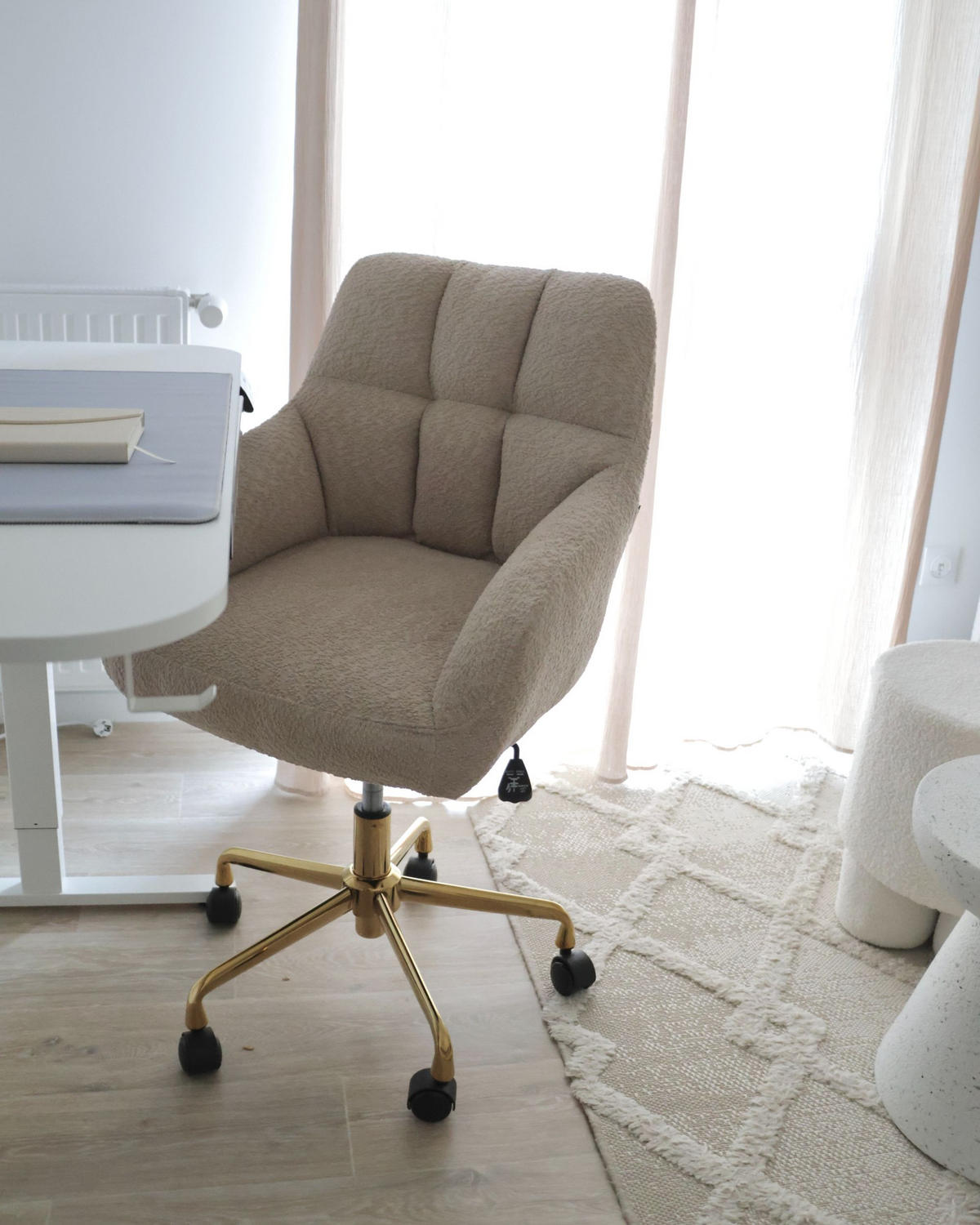 SCAUN DE BIROU bej Palmdale - bej/auriu, material textil (58/87/61cm) - Beliani