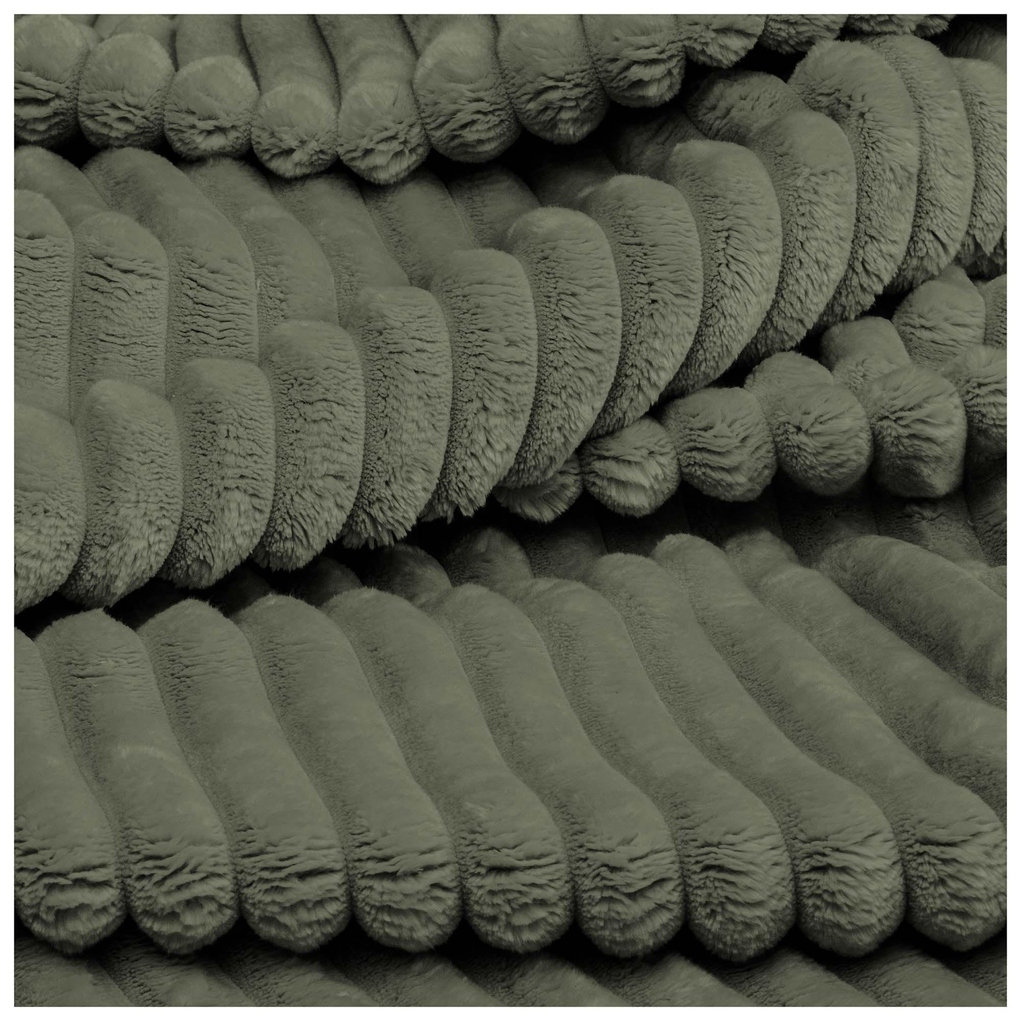 CORDSTOFF Tilia Grün – Breitcord 2,5 cm, 420 g/m², 140 cm breit, extraweich & robust, OEKO-TEX zertifiziert - Grün, Textil (140/100cm) - Dreamroots