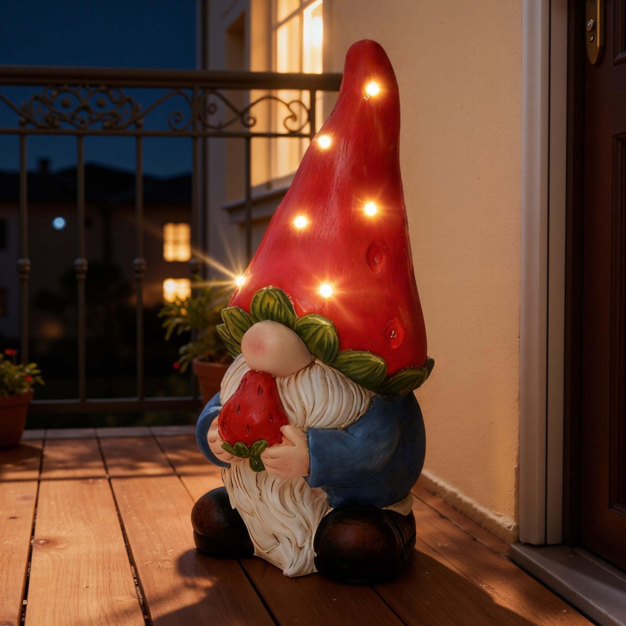 40 cm Erdbeer-Zwergelf LED Gartenfigur Zwerg, Garten- und Hofdekoration Geschenkidee für Mama - Multicolor, Naturmaterialien (19.5/40/19cm) - Hometopia