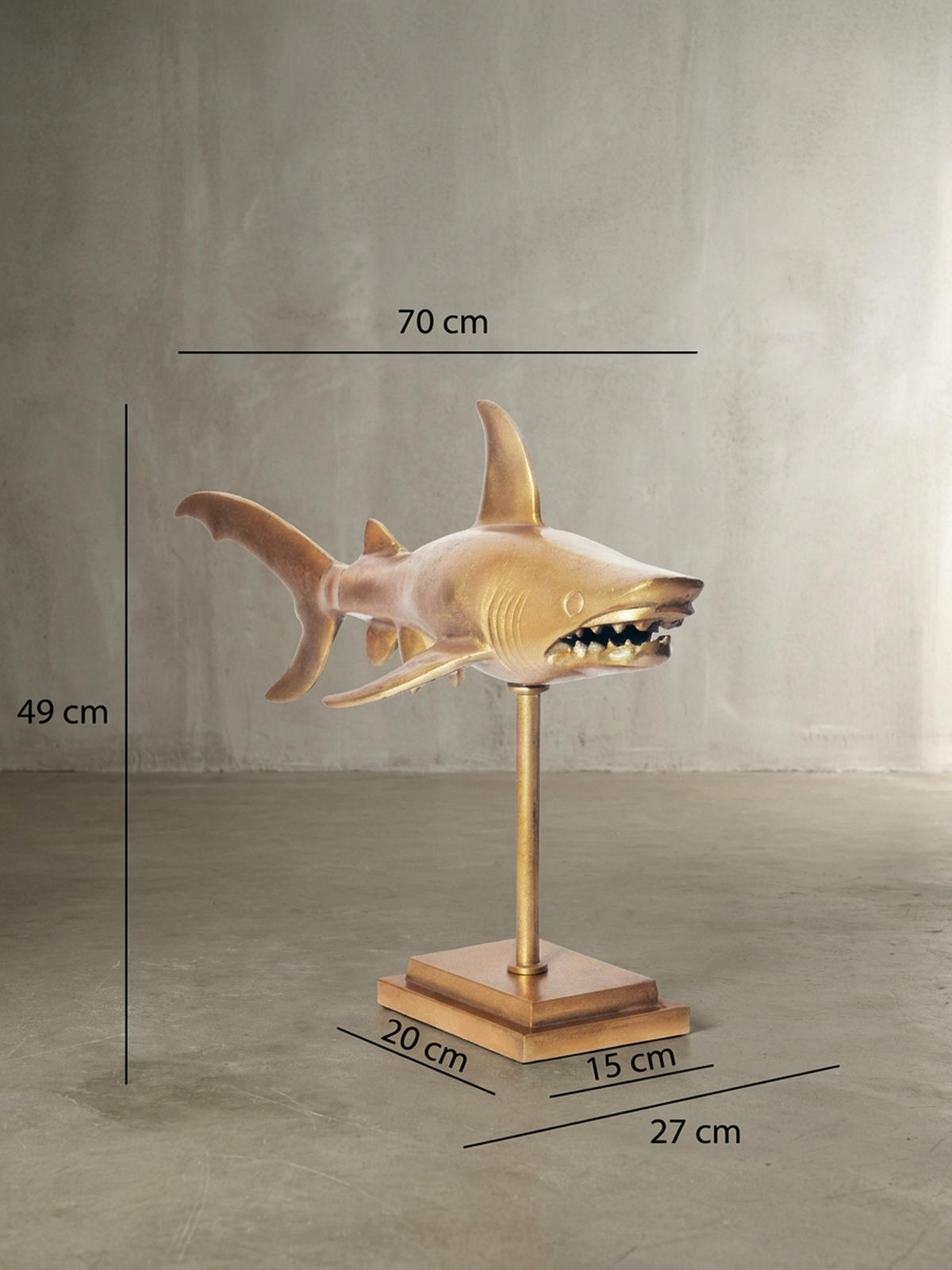 DEKOFIGUR Hai Aluminium 70 cm mit Sockel im maritimen Stil, Gold 70x27x49 cm - Goldfarben, Metall (70/49/27cm) - KADIMA DESIGN