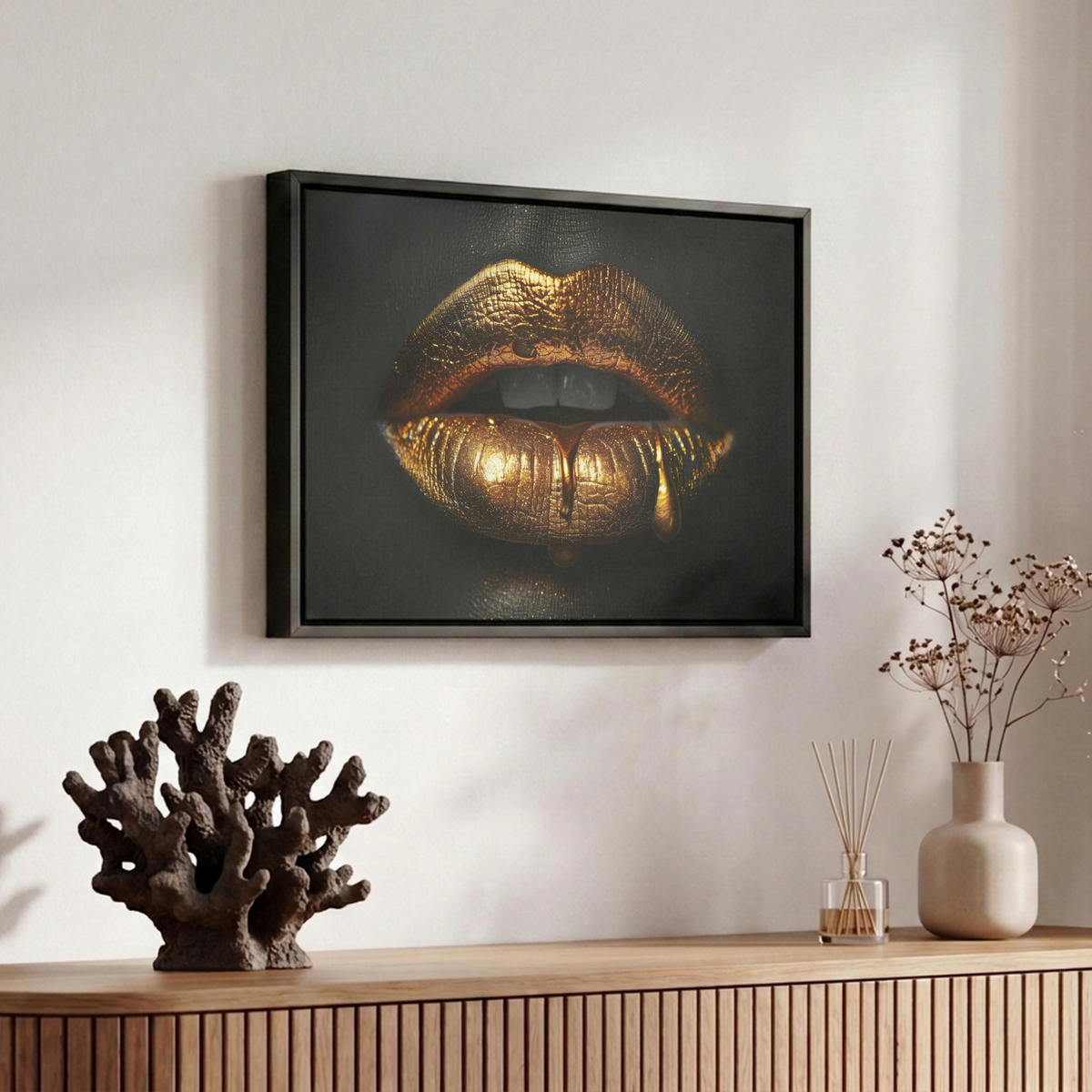 LEINWAND Bilder mit Rahmen - Frau - Porträt - Lippen - Gold - Schwarz - 30x20 - Schwarz, Textil (30/20cm) - MuchoWow