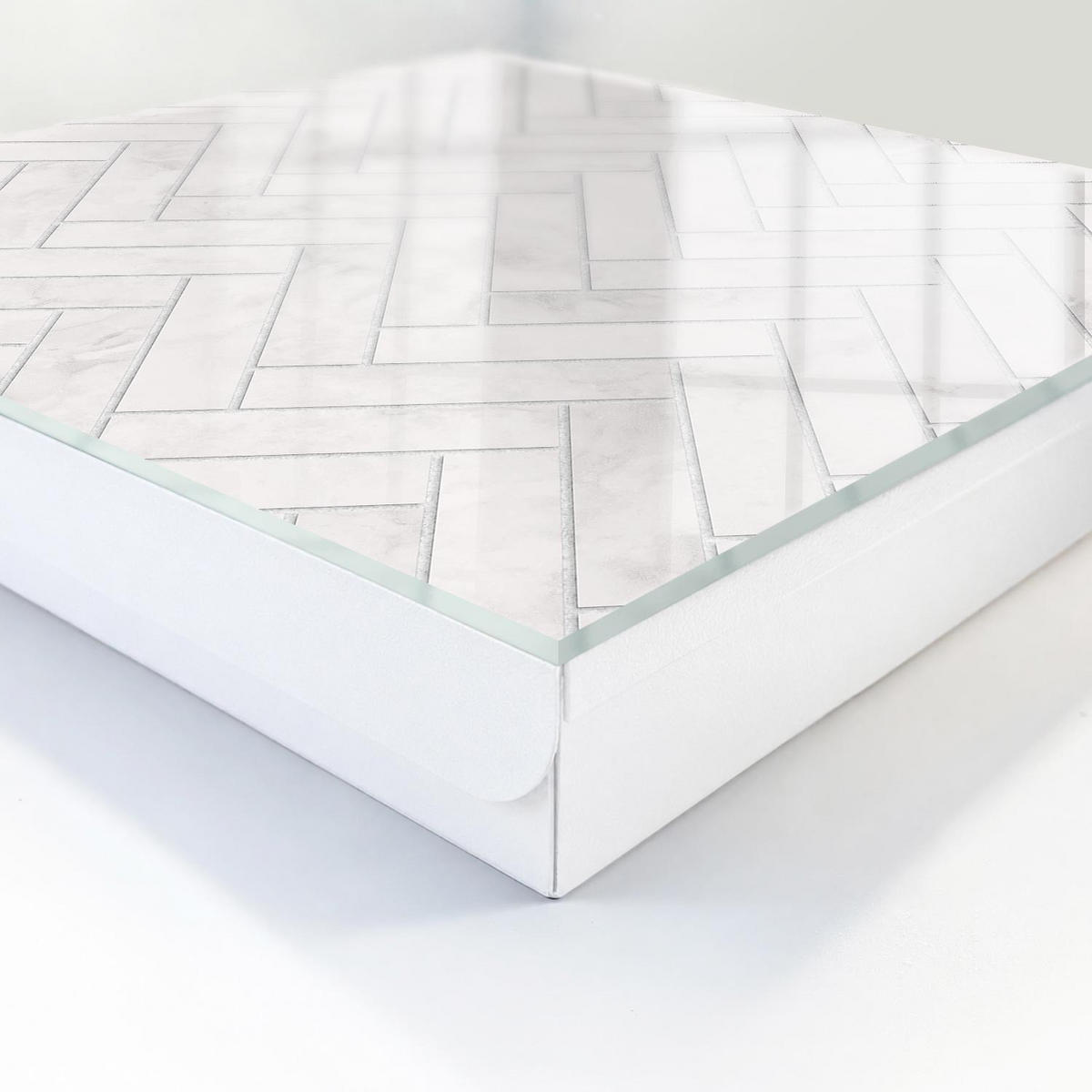 SCHLÜSSELBOX Weiß 30x30 cm – Türöffnung nach rechts - Marmor-Fischgrätmuster - Weiß, Metall (30/30/5cm) - TULUP