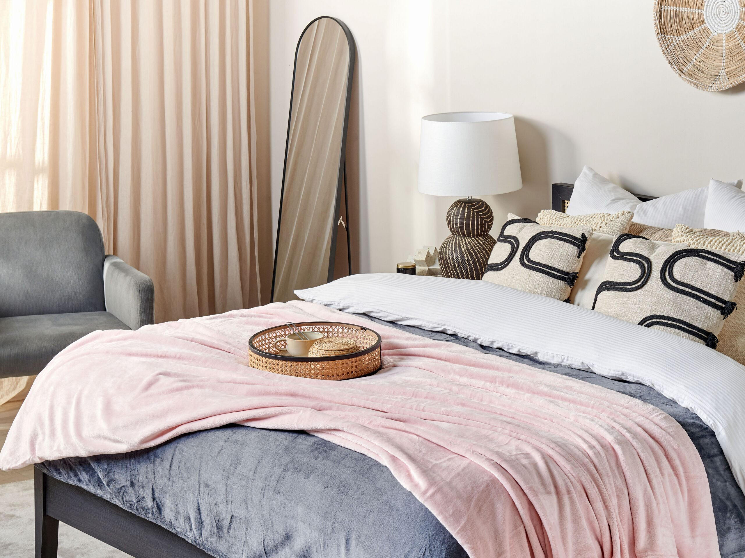 DECKE Rosa Bayburt 200/220 cm - Pink, Textil (200/220cm) - Beliani
