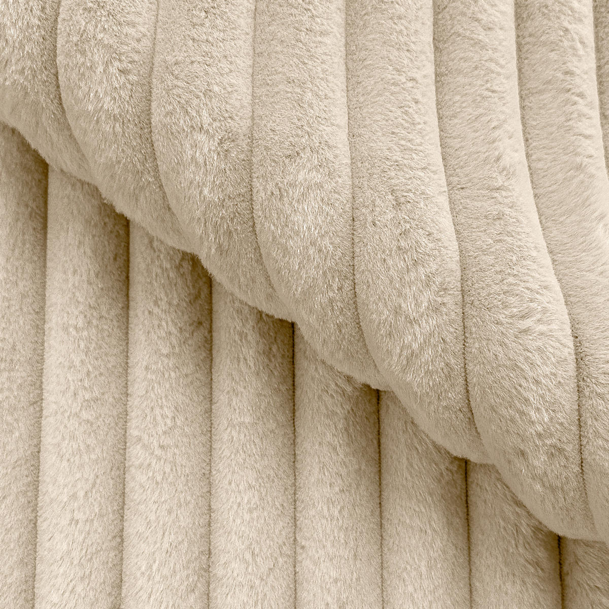 ROHOVÁ SEDAČKA Mollis s funkcí spaní a úložným prostorem ve světle béžové barvě z plyšového manšestru - černá/béžová, dřevo/textil (255/168cm) - S-Style Möbel