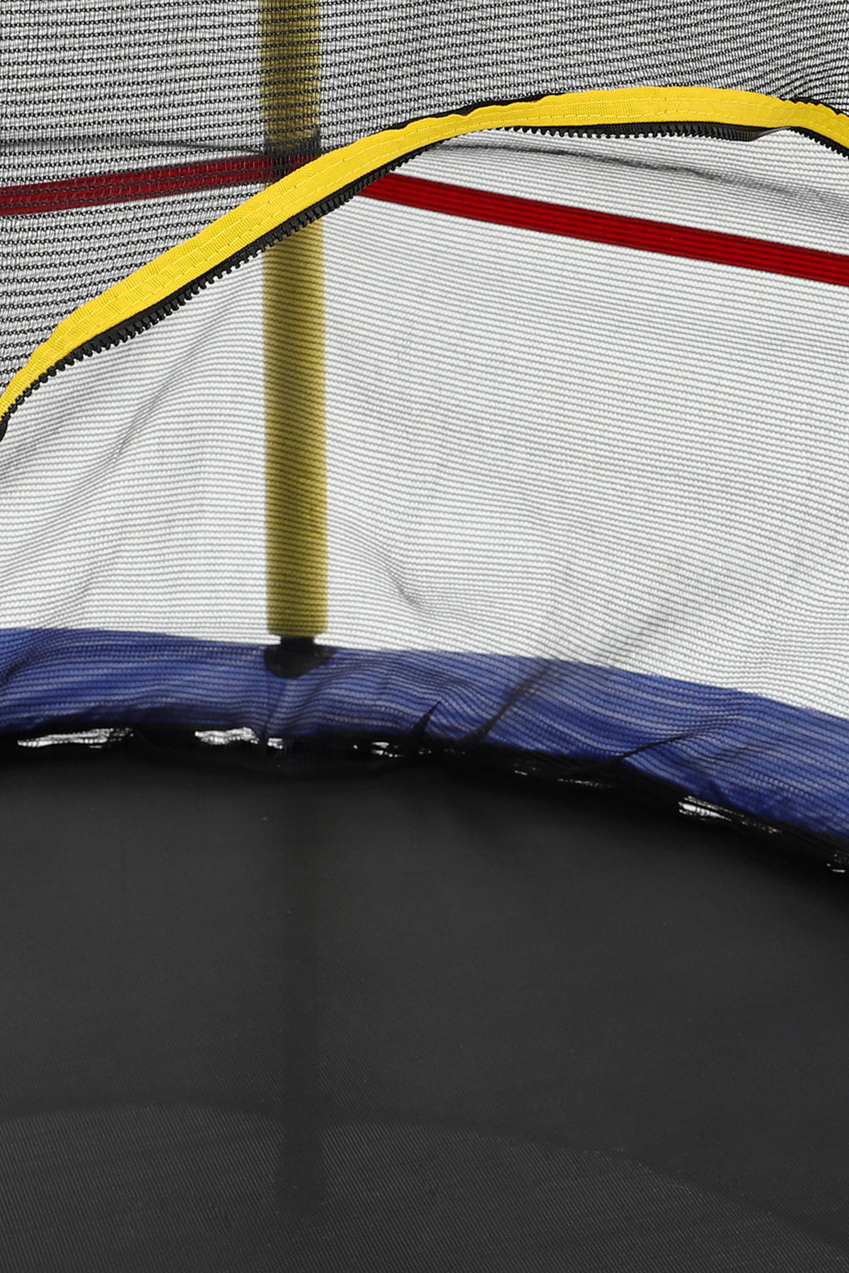 TRAMPOLIN mit Sicherheitsnetz aus Stahl, PP, EPE, Gummiseile in Blau + Gelb + Schwarz für Kinder 137.16 cm Durchmesser x 160 cm Höhe - Schwarz, Metall (137/137/160cm) - Livingandhome
