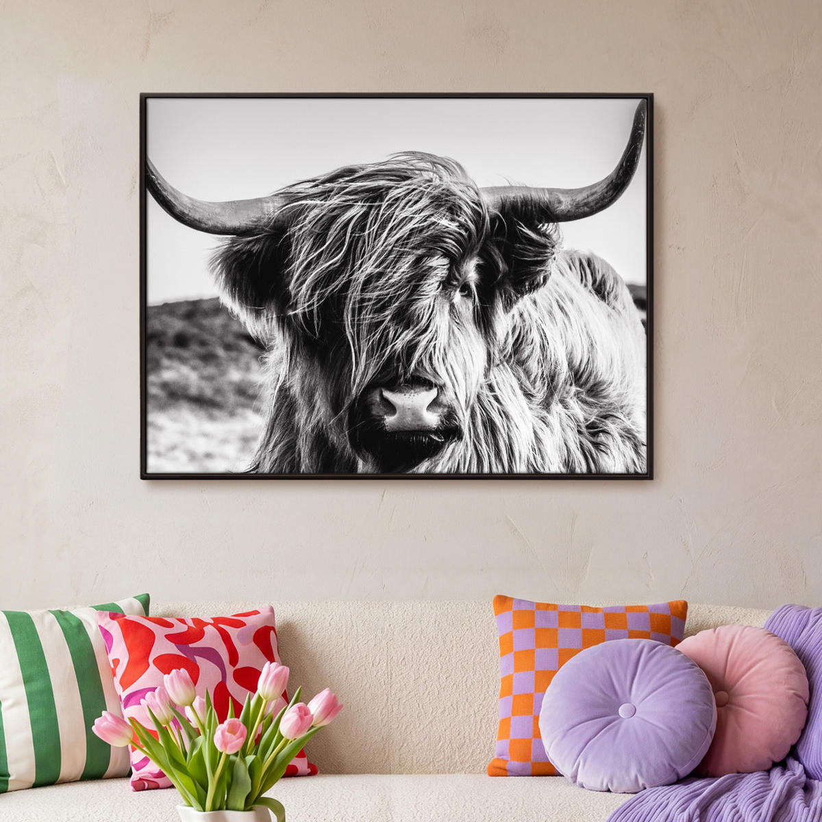 LEINWAND Bilder mit Rahmen - Kuh - Schottischer Hochländer - Schwarz - Weiß - Tier - Natur - Wildtiere - 100x70 - Schwarz, Textil (100/70cm) - MuchoWow