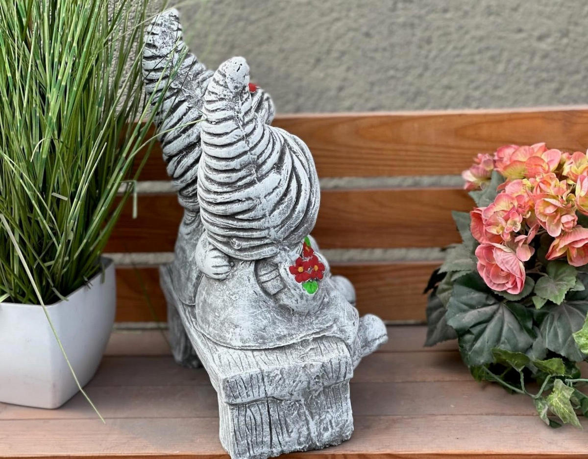 STEINFIGUR 2 Wichtel auf Bank frostfest wetterfest massiv - Grau, Stein (25/35/18cm) - stoneandstyle