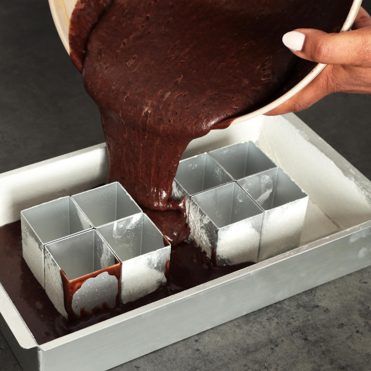 FORMA na koláč - strieborná, kov (31.5/5.5/18cm) - Relaxdays