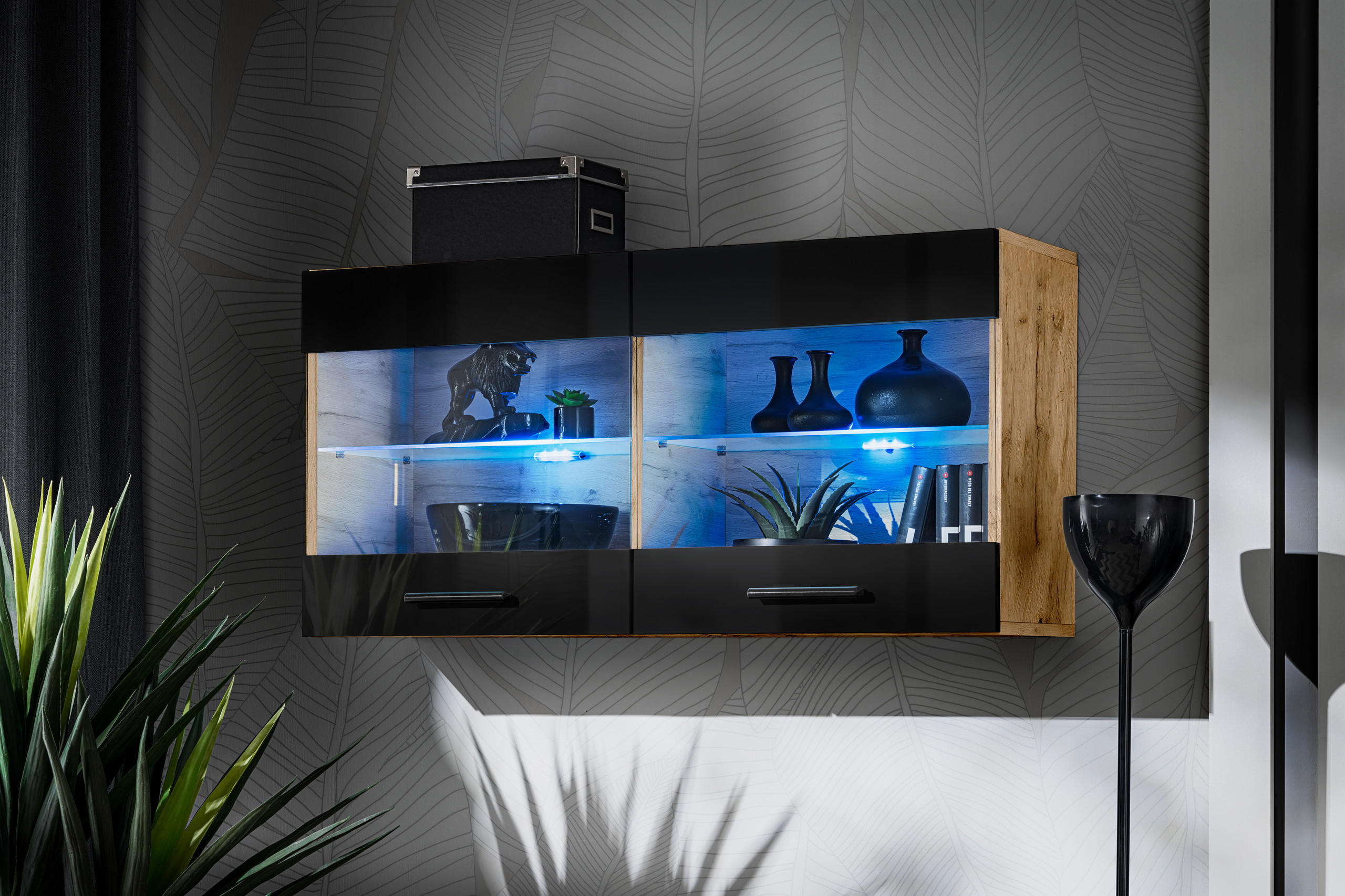 HÄNGEVITRINE SAVONA, Schwarz, LED Blau - Eiche Wotan/Schwarz, Glas/Holzwerkstoff (100/50/27.2cm) - Komodee