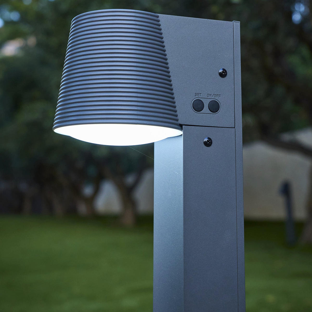 SOLINE Hoher H70CM Solarpoller - Schwarz, Kunststoff (18/13/70cm) - Lumisky