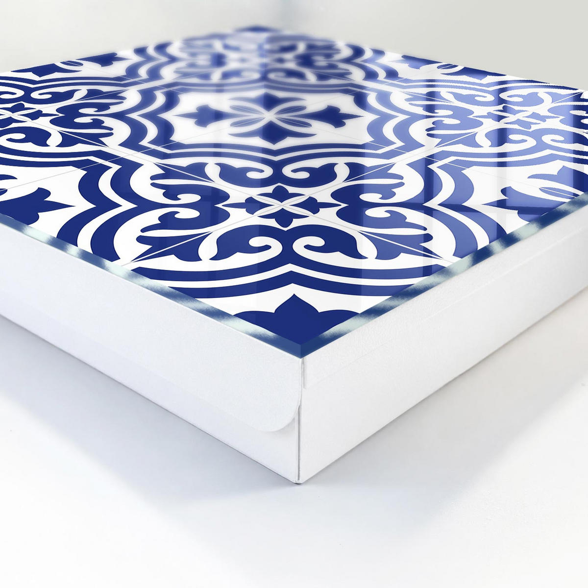 SCHLÜSSELBOX Weiß 30x30 cm – Türöffnung nach rechts - Geometrische Schönheit - Blau, Metall (30/30/5cm) - TULUP